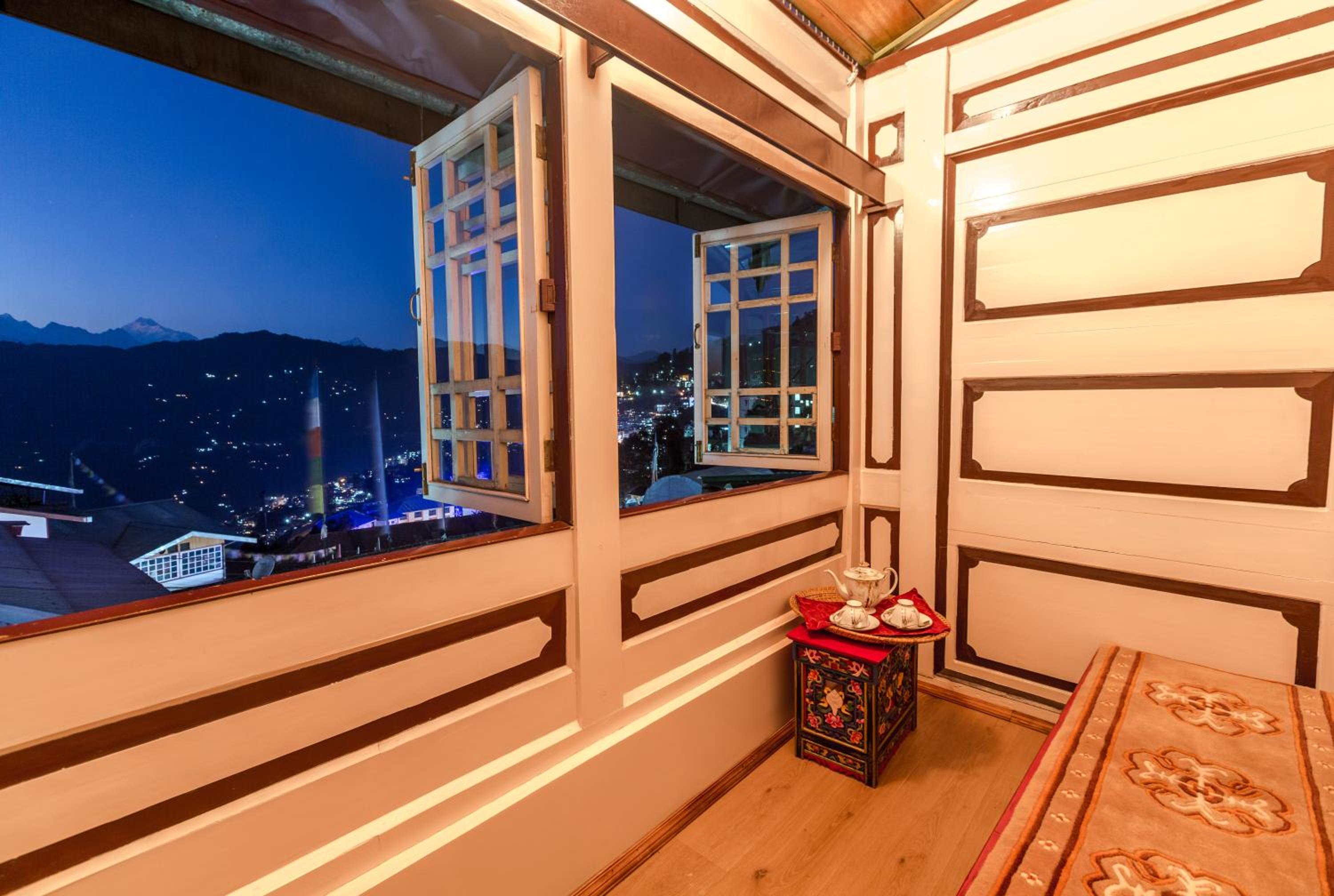 Double Room with Mountain View photo 3
