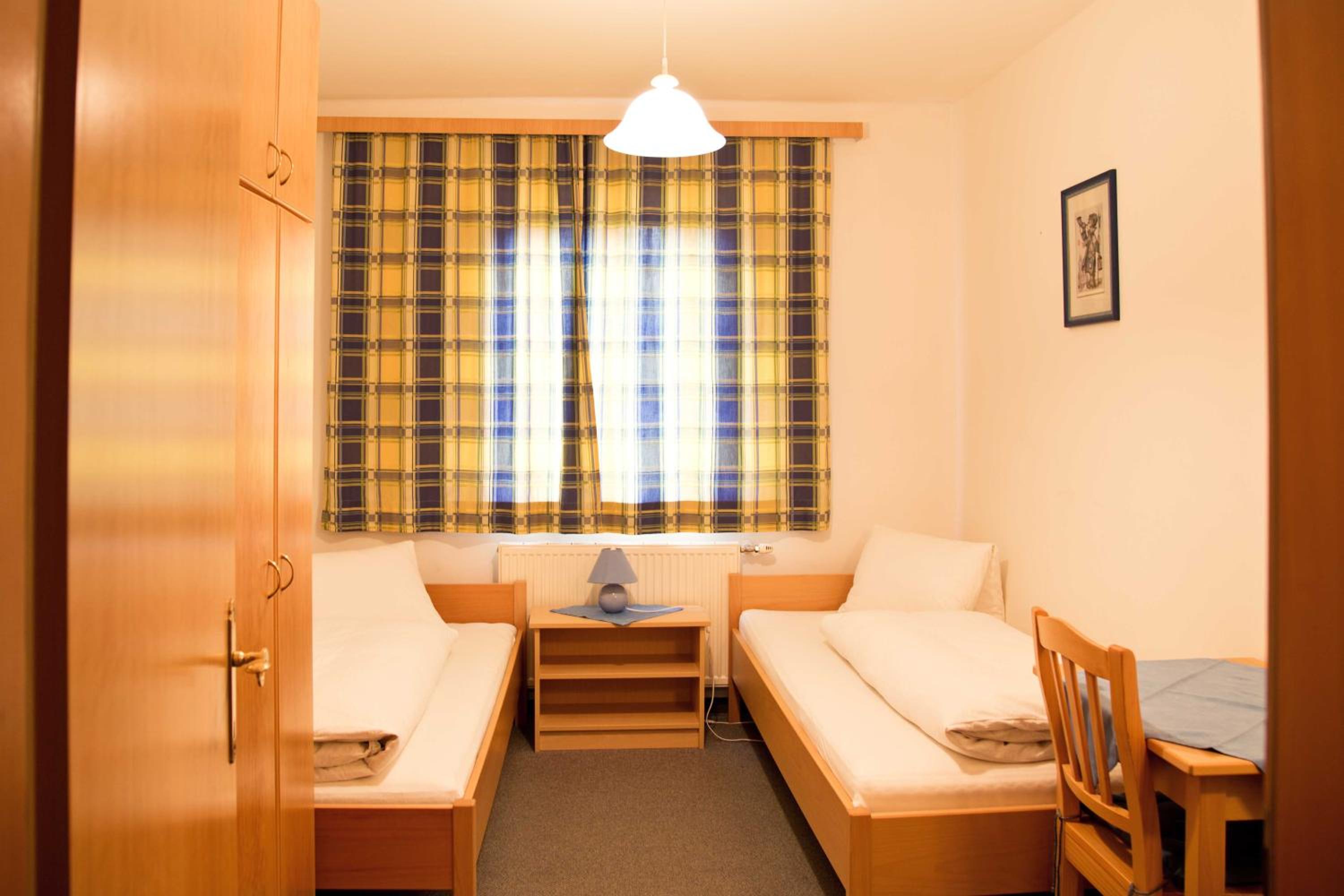 Four-Bedroom Apartment with Balcony  photo 1