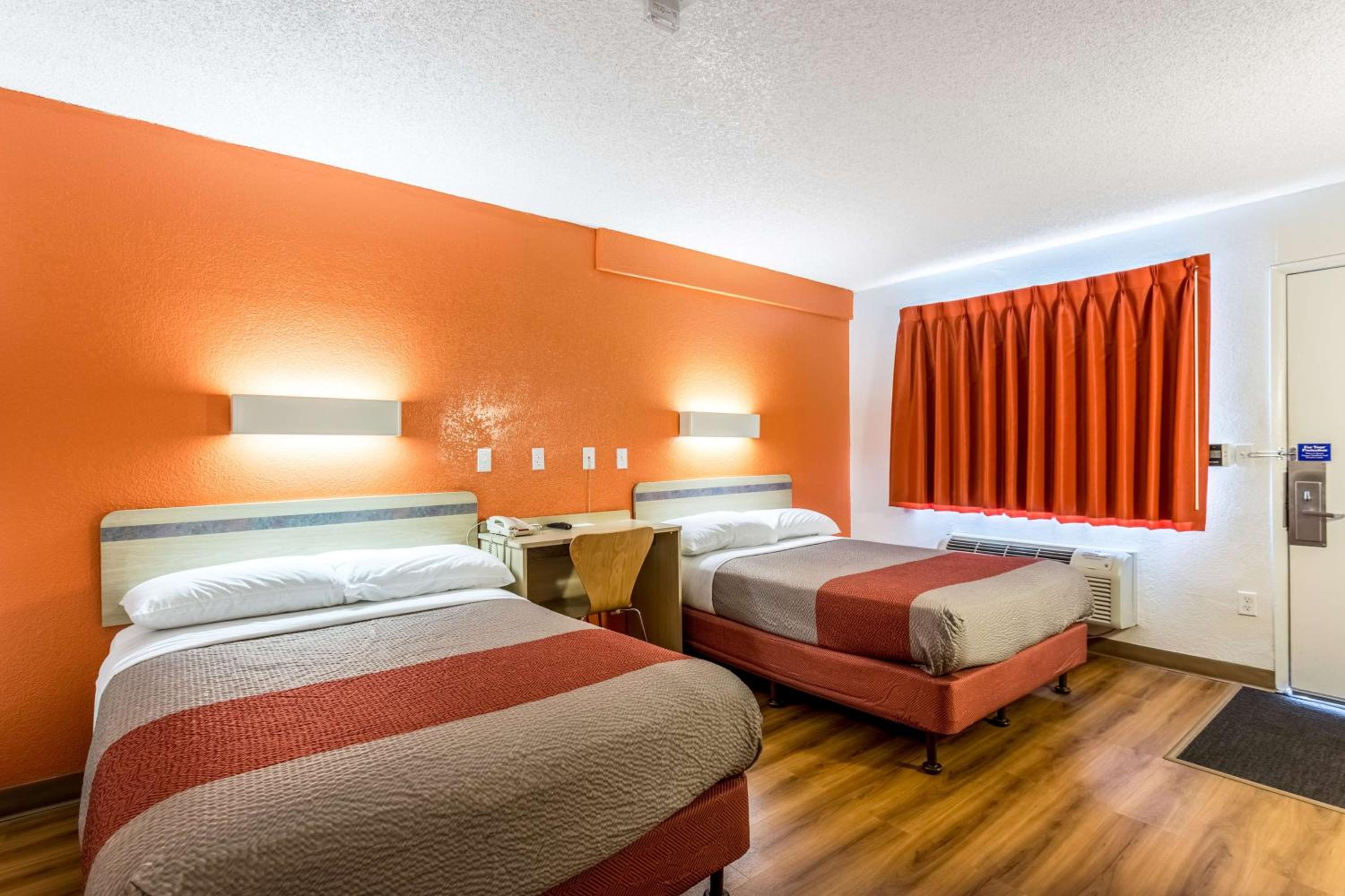 Quadruple Room photo 1