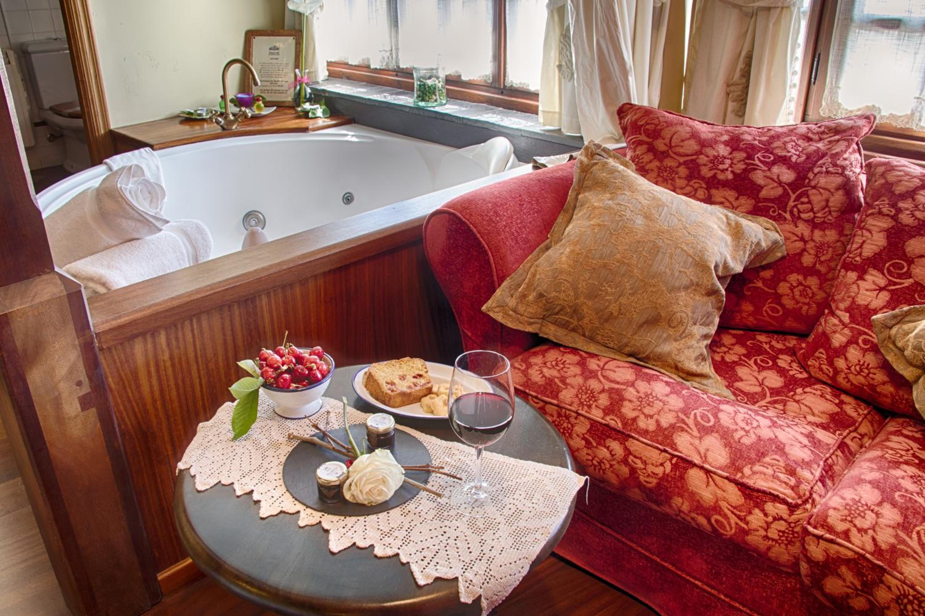 Junior Suite - Photo 1