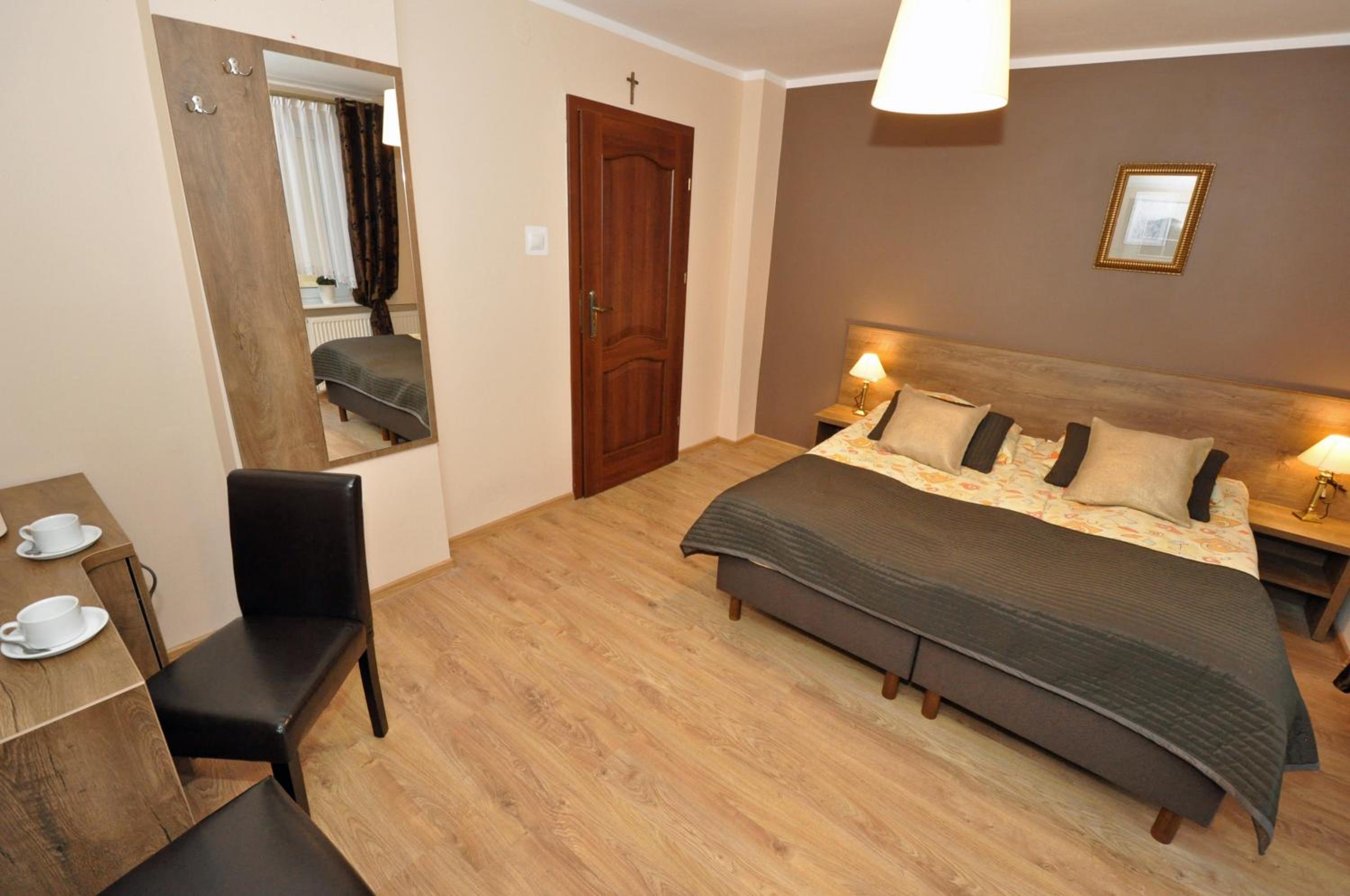 Twin Room with Balcony photo 3