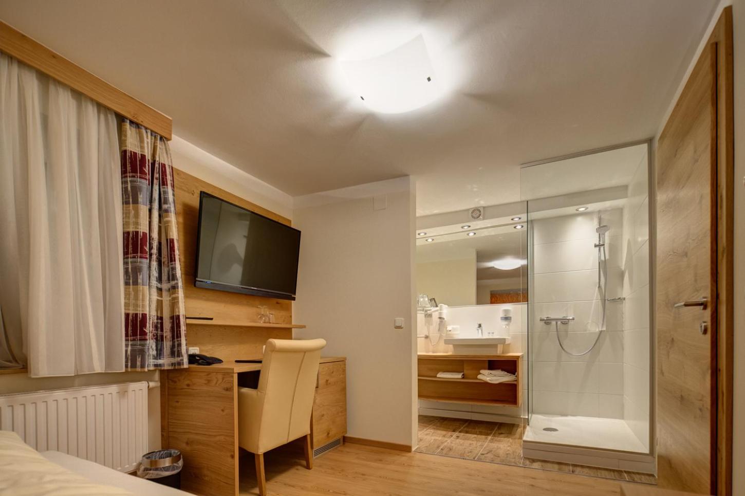 Comfort Single Room