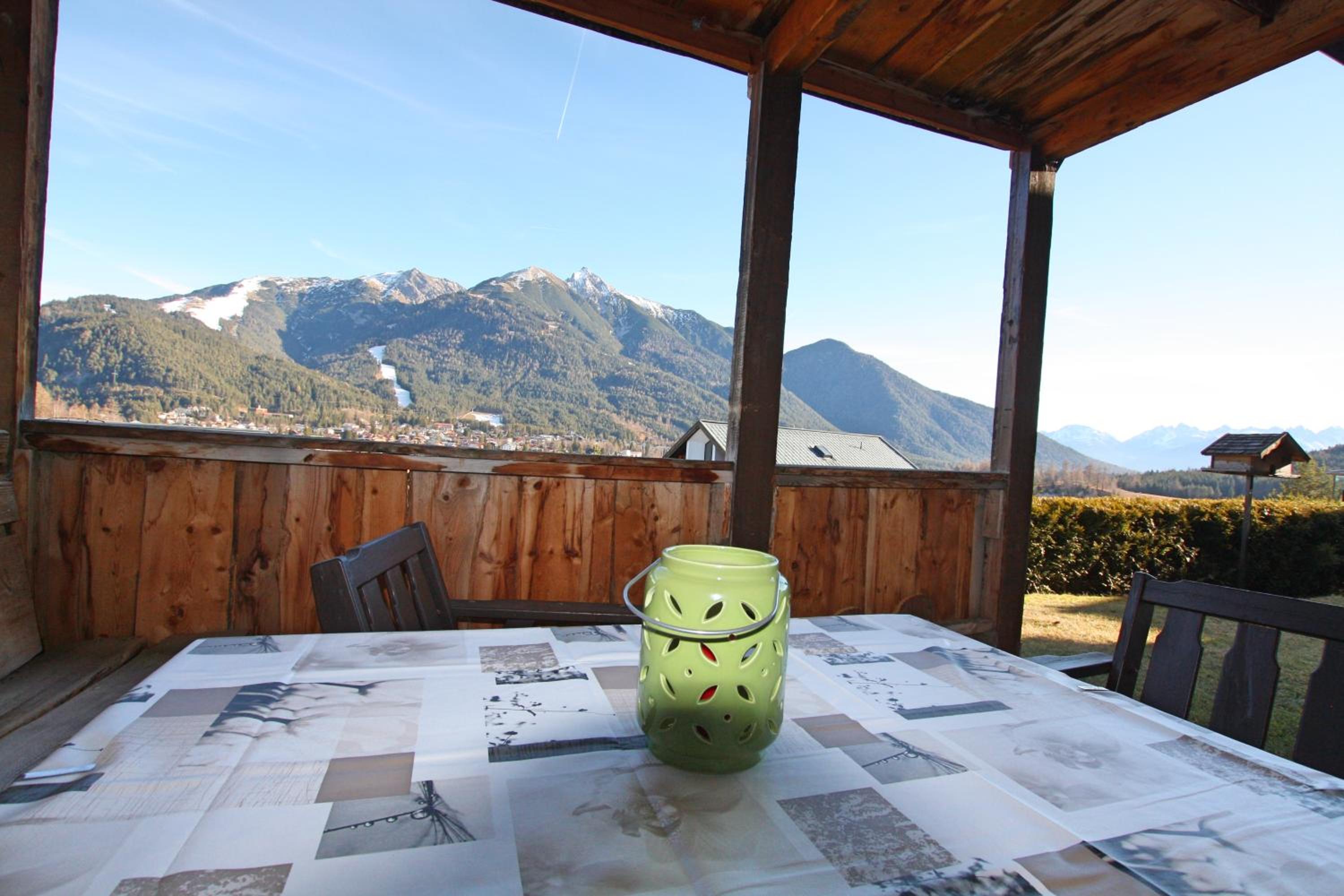 Two-Bedroom Apartment with Mountain View photo 3