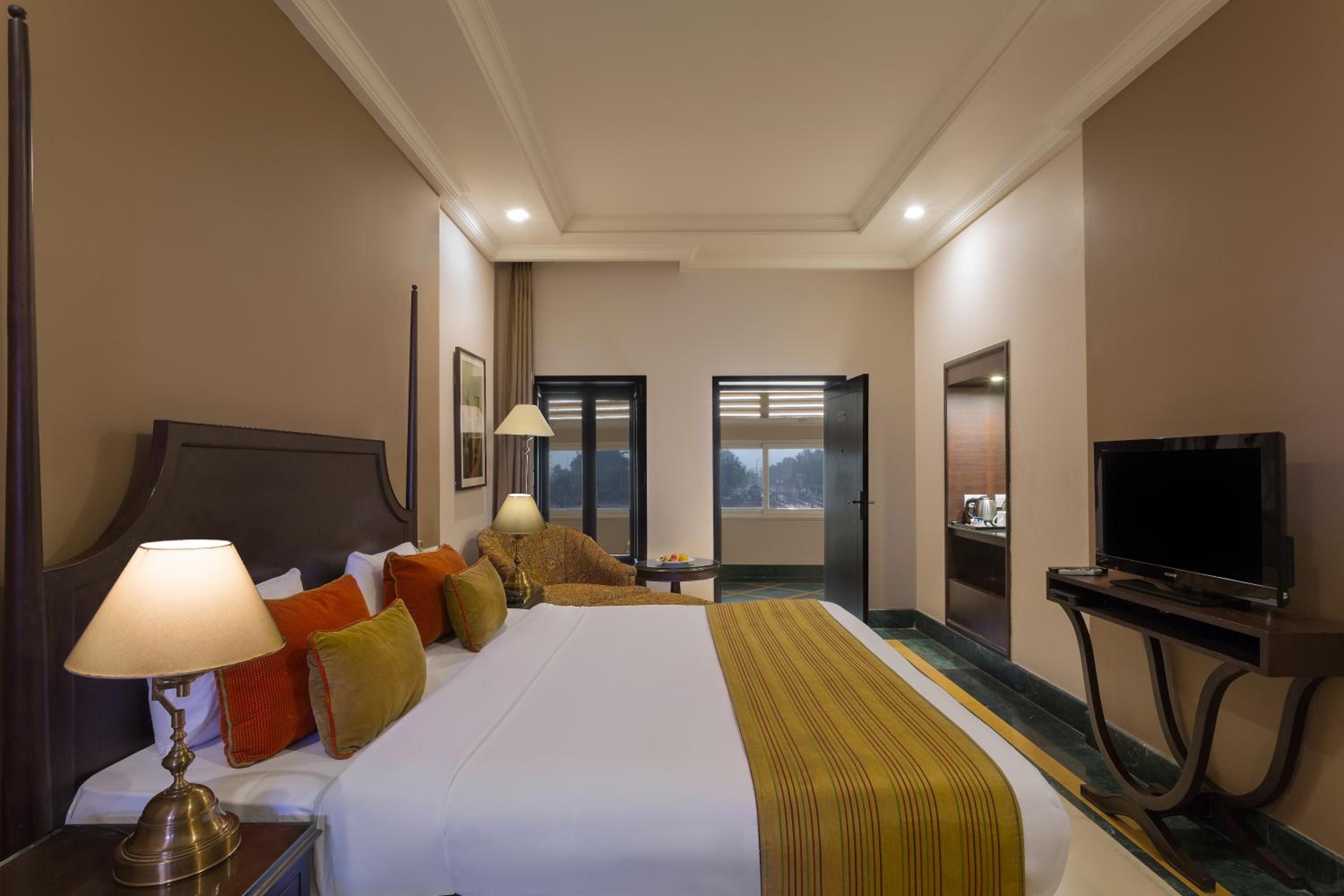 Ganga View Room - Photo 4