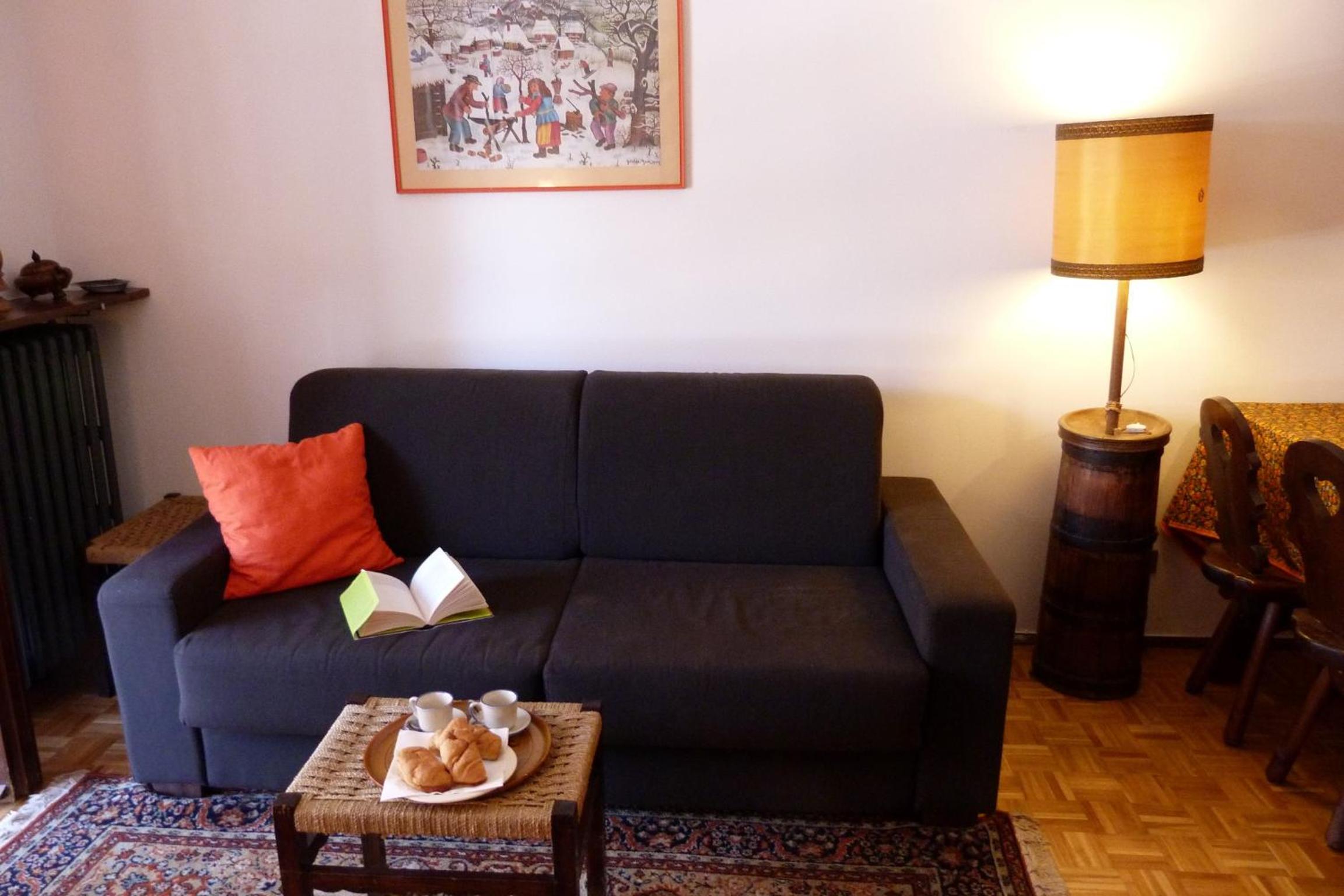 Apartment With Mountain View photo 3