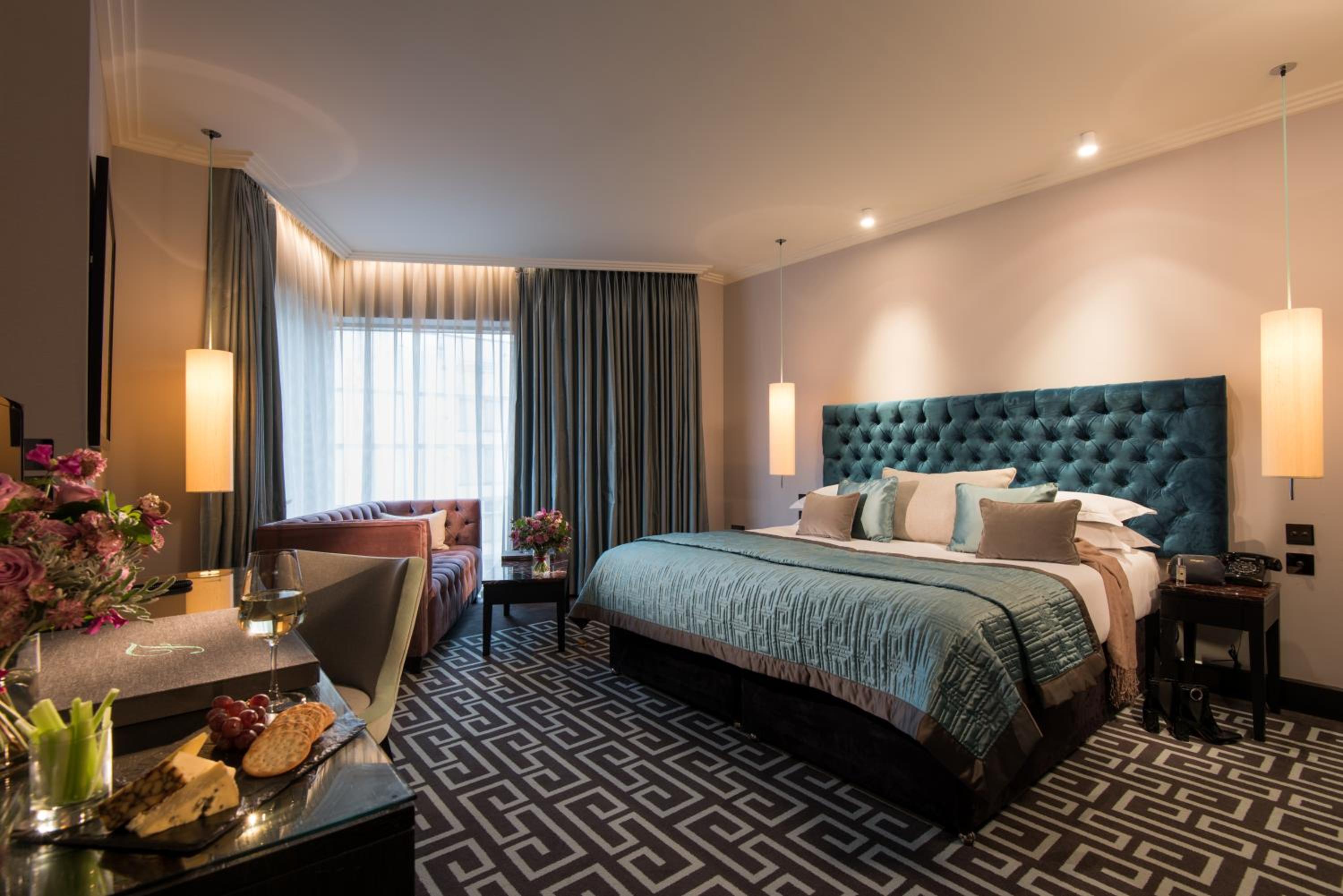 Superior King Room - Photo 2