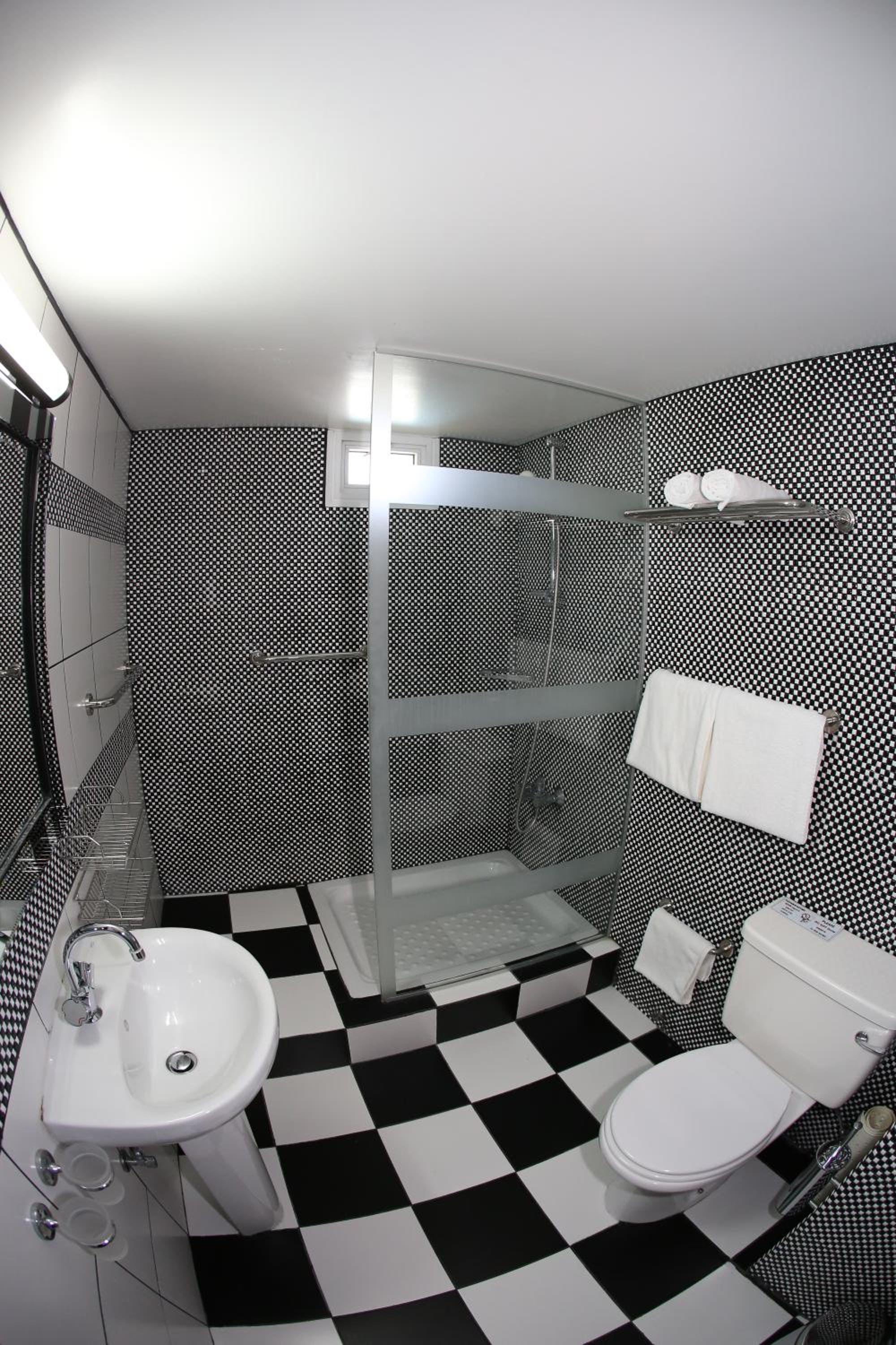 Executive Room - Photo 2