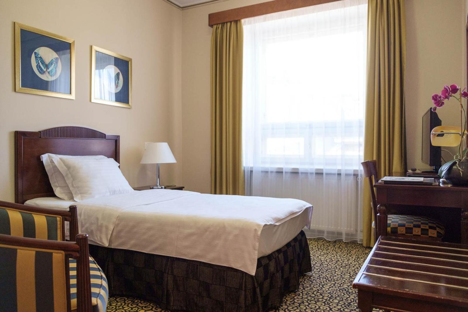 Single Room photo 2