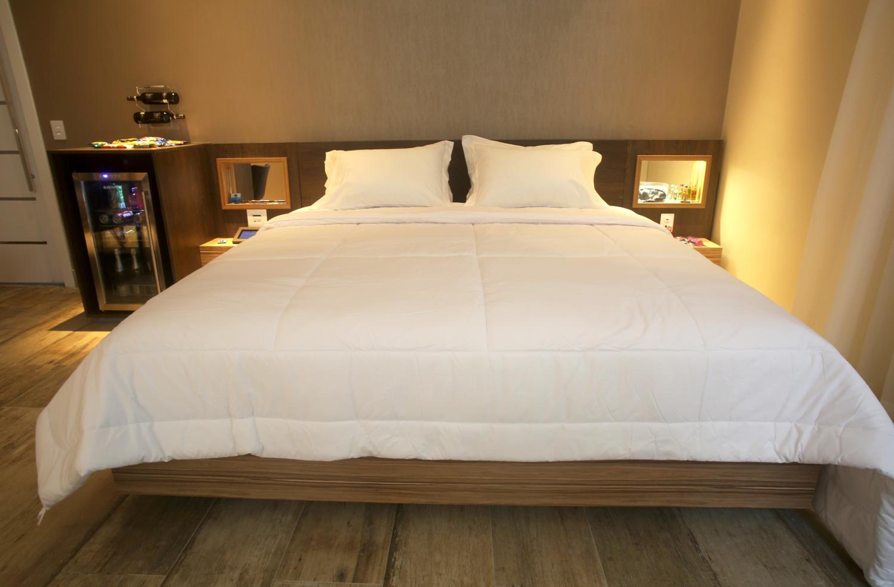 King Suite with Spa Bath