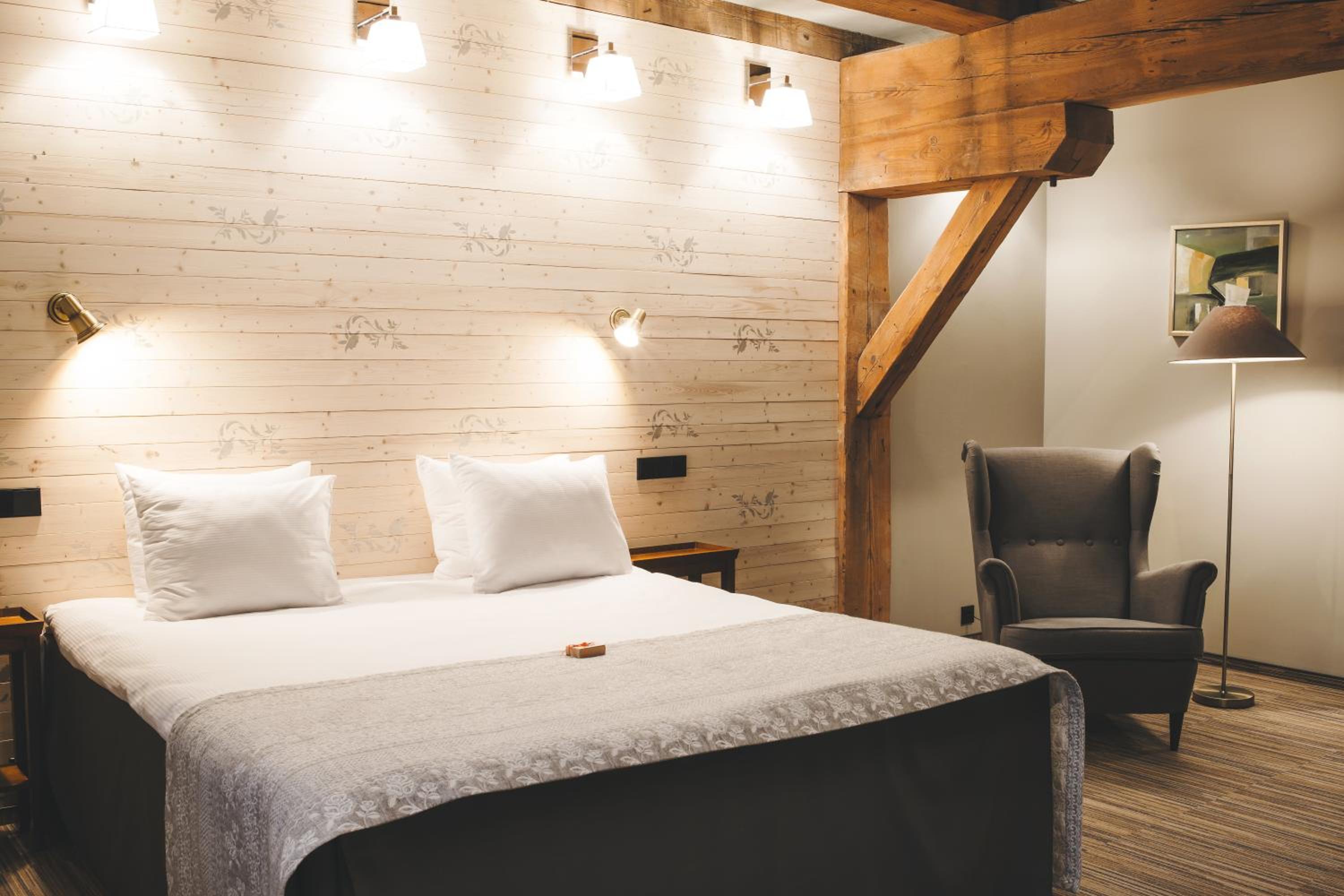 Prestige Double or Twin Room - Photo 6