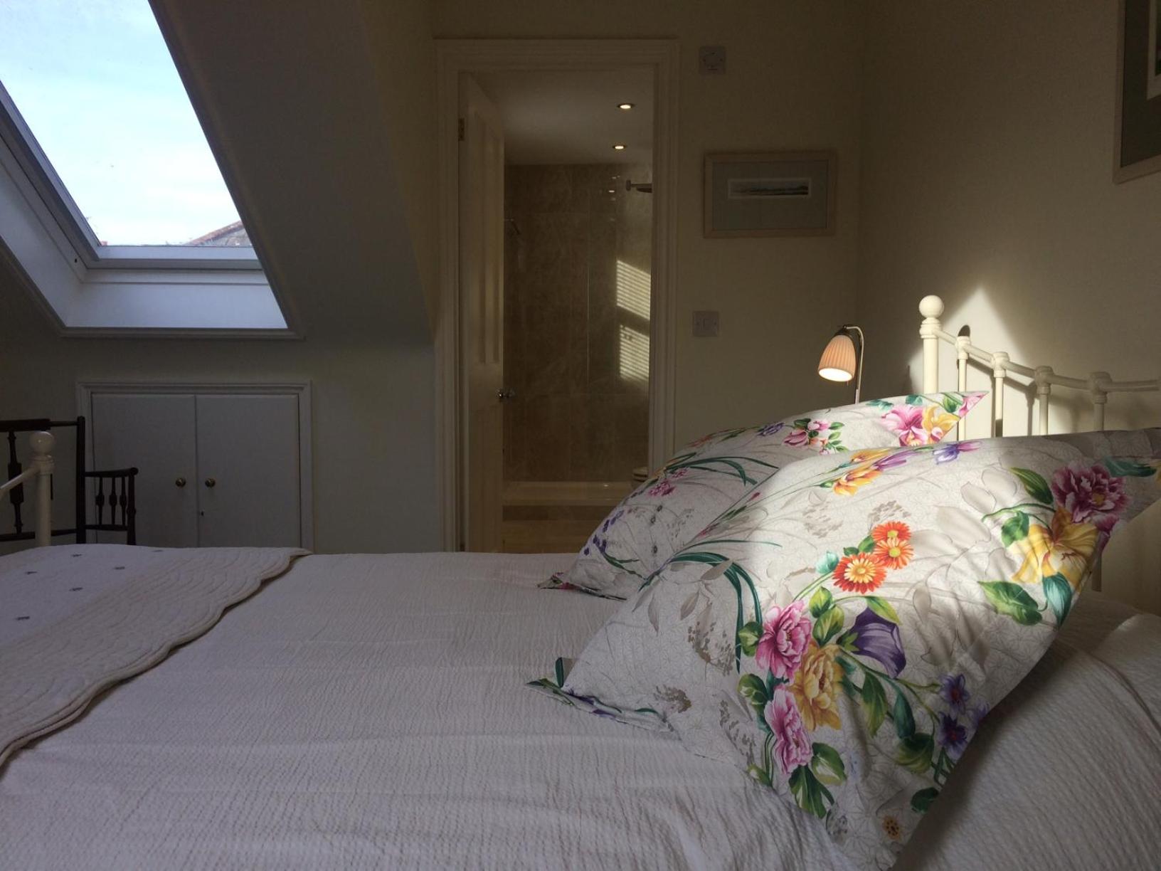 Deluxe Double Room - Photo 2