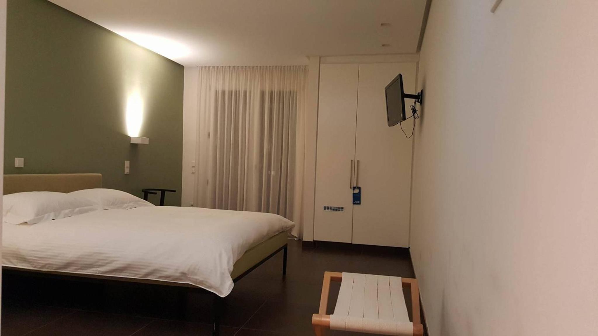 Double Room - Disability Access- Sea View photo 3