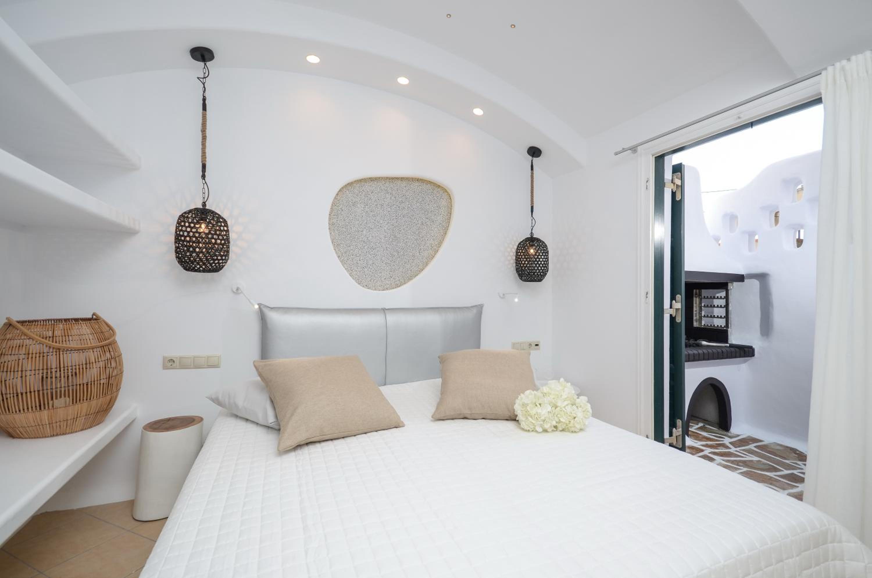 One-Bedroom Apartment - Photo 10