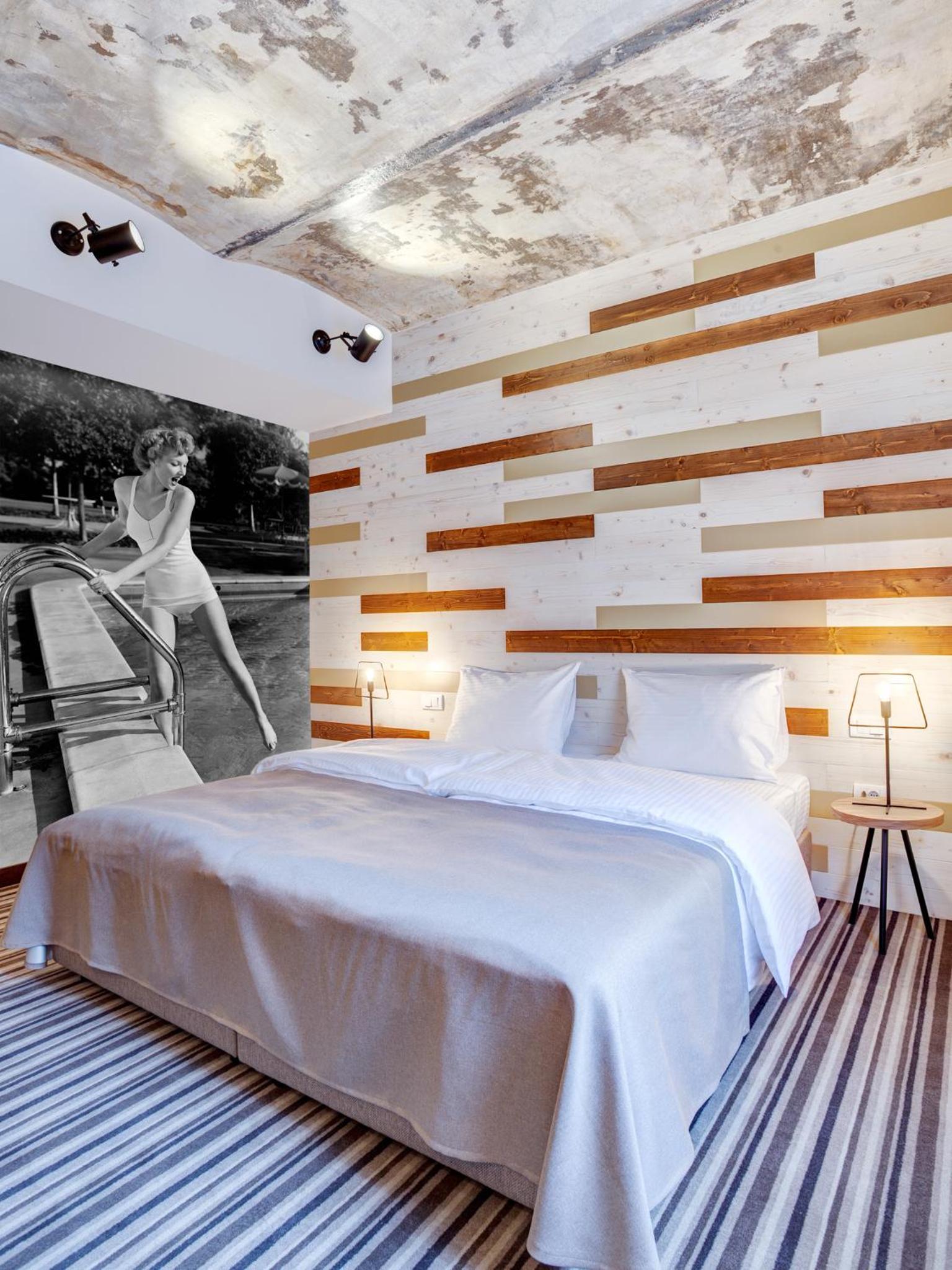 Standard Double or Twin Room with Free Parking - Photo 2