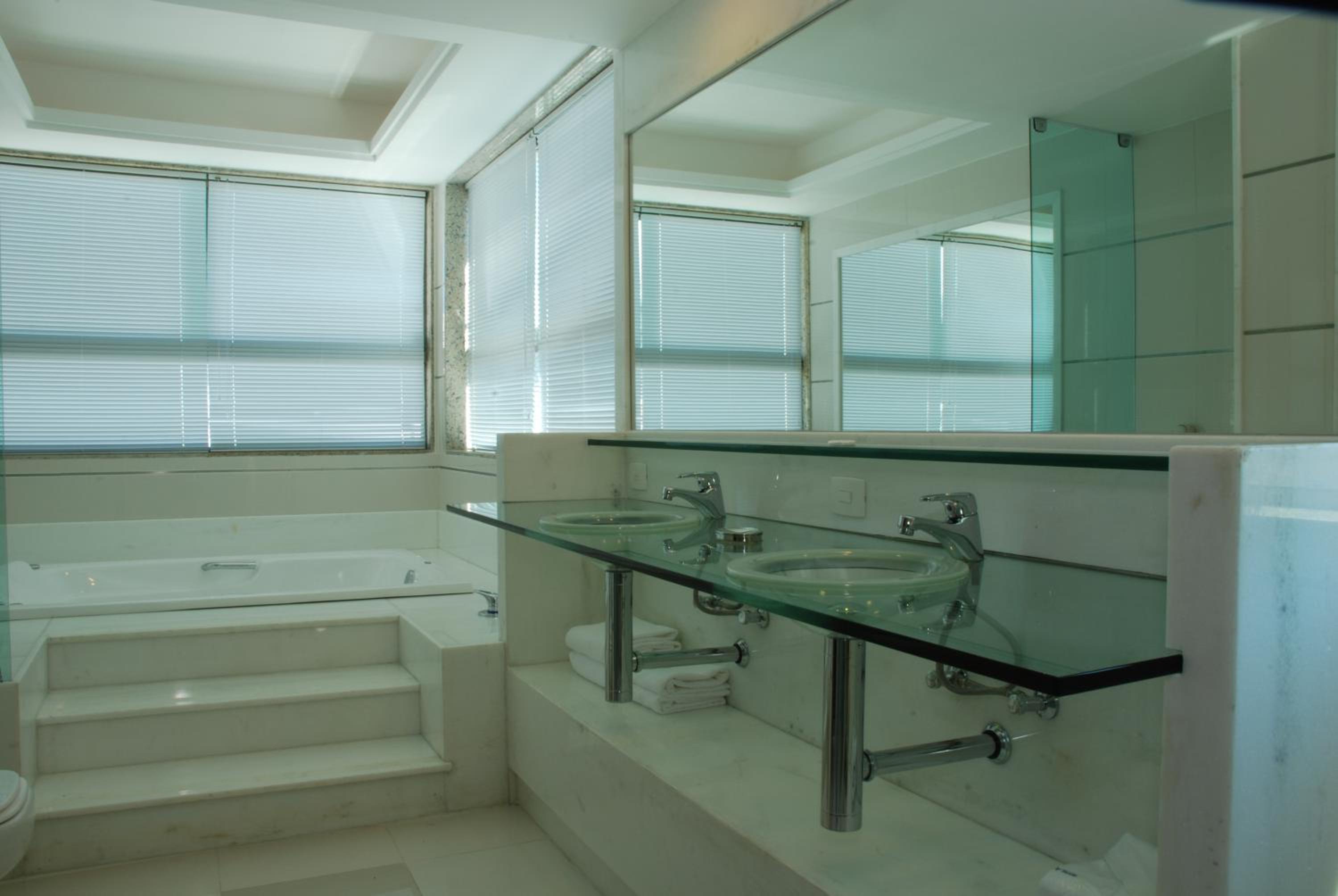 Suite (2 Adults) - Photo 10