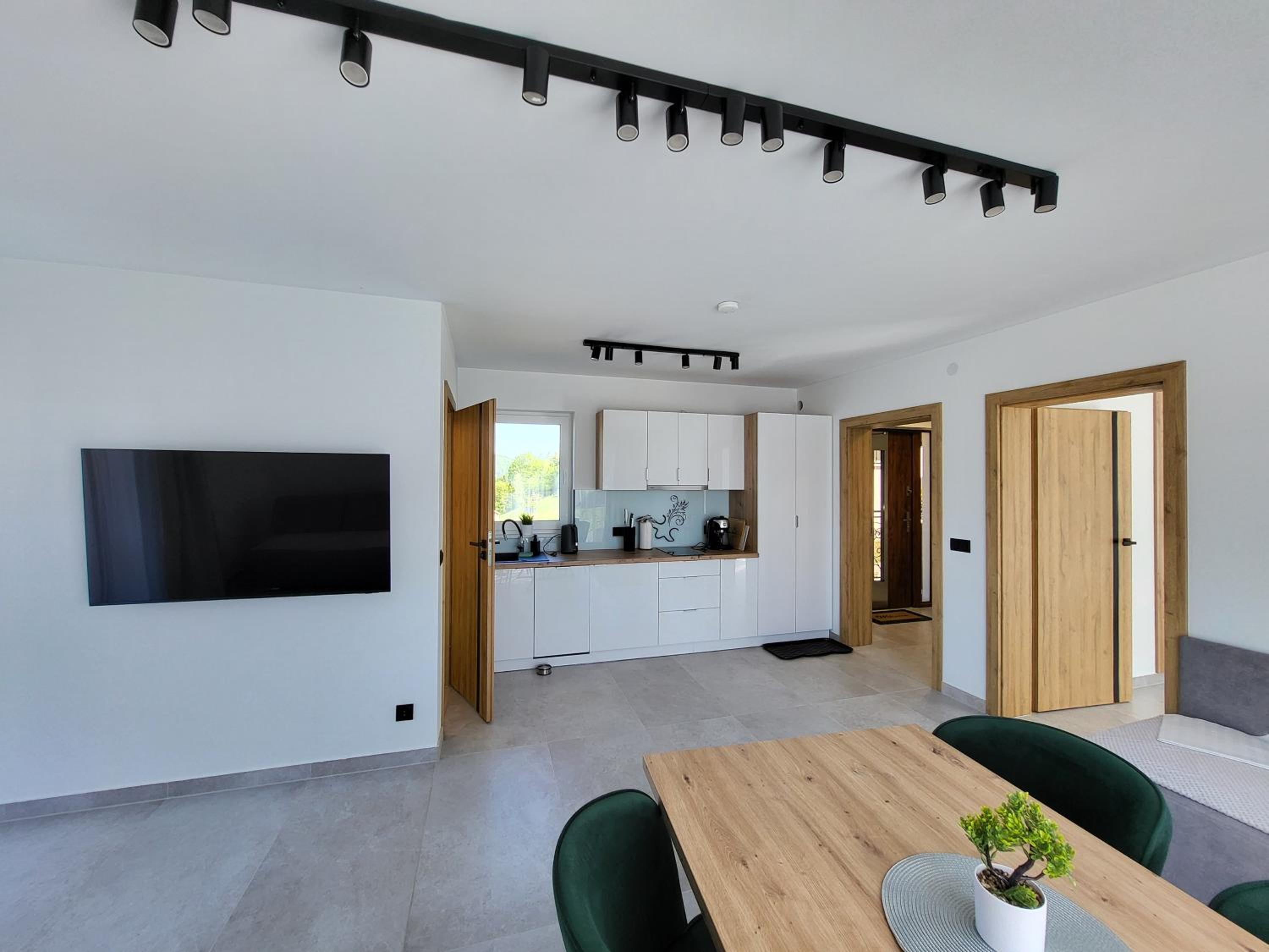 Superior One-Bedroom Apartment with Balcony