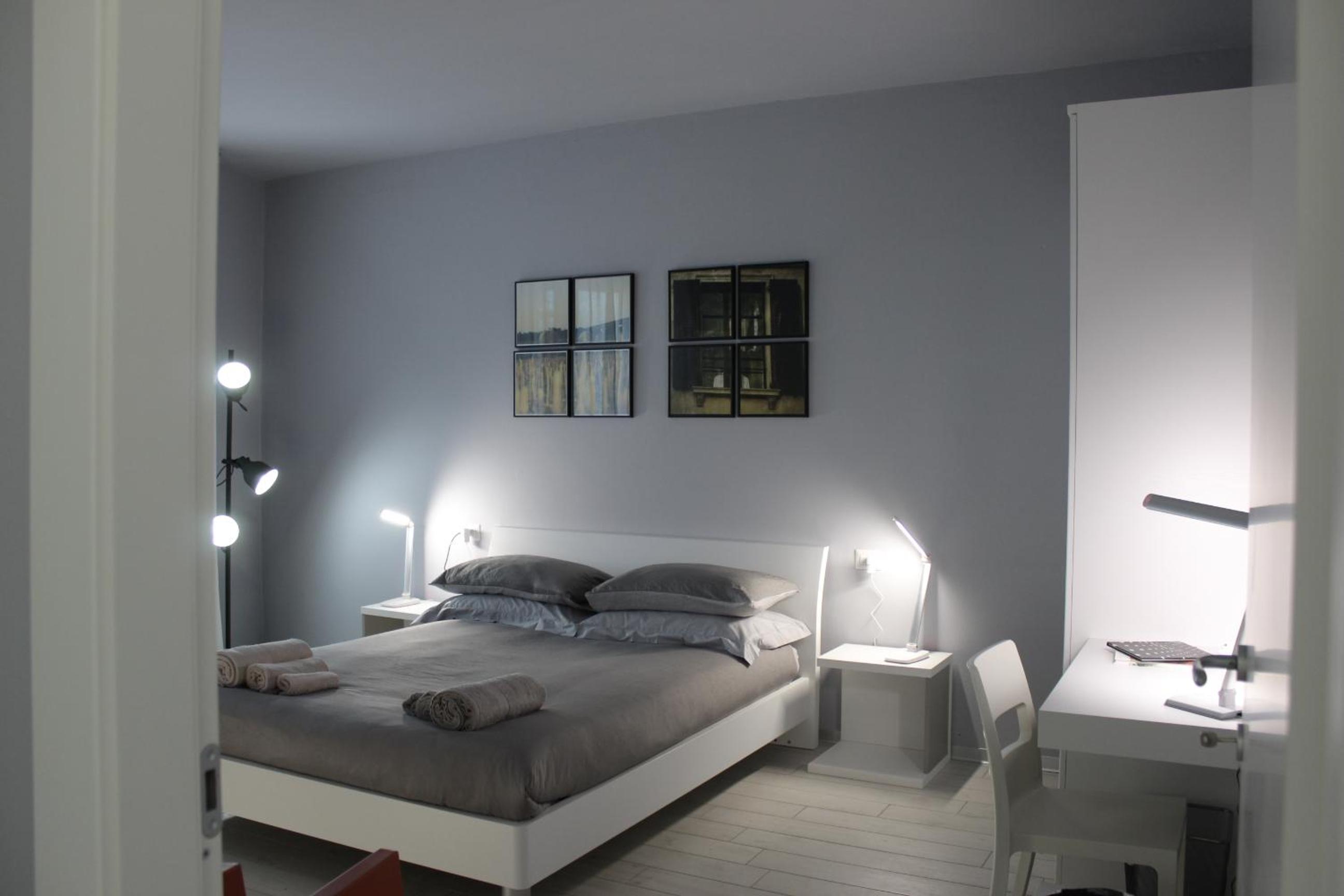 Deluxe Room (2 Adults + 1 Child)