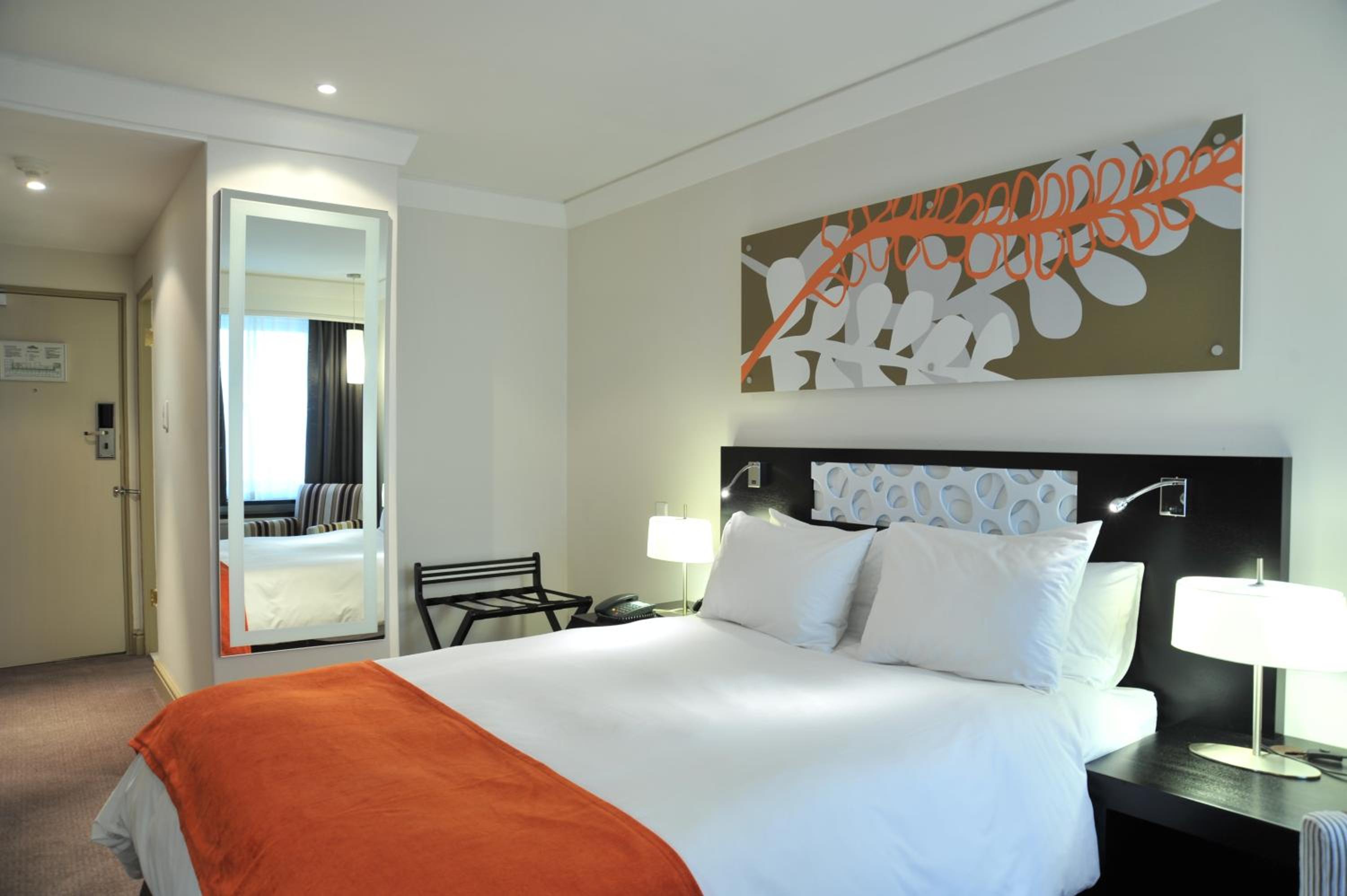 Standard Double Room - Photo 8