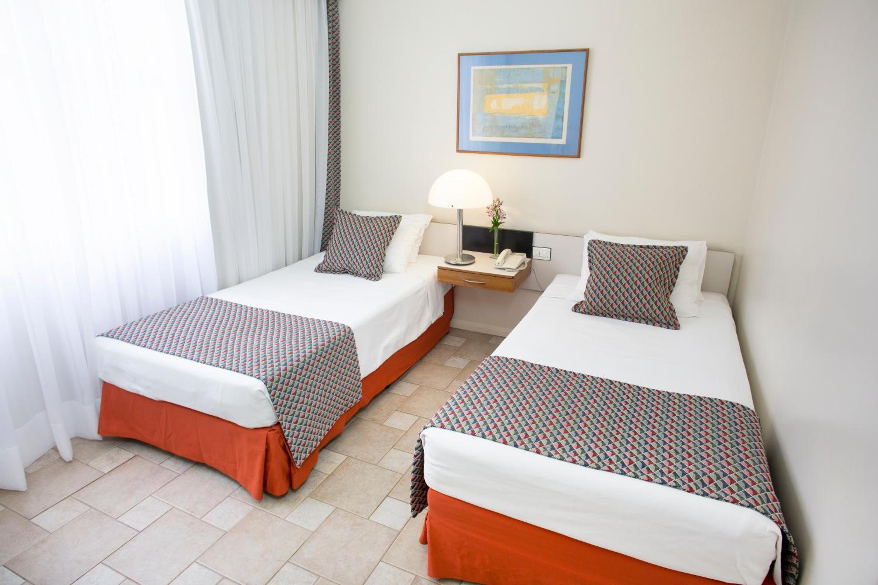 Standard Room - Photo 4