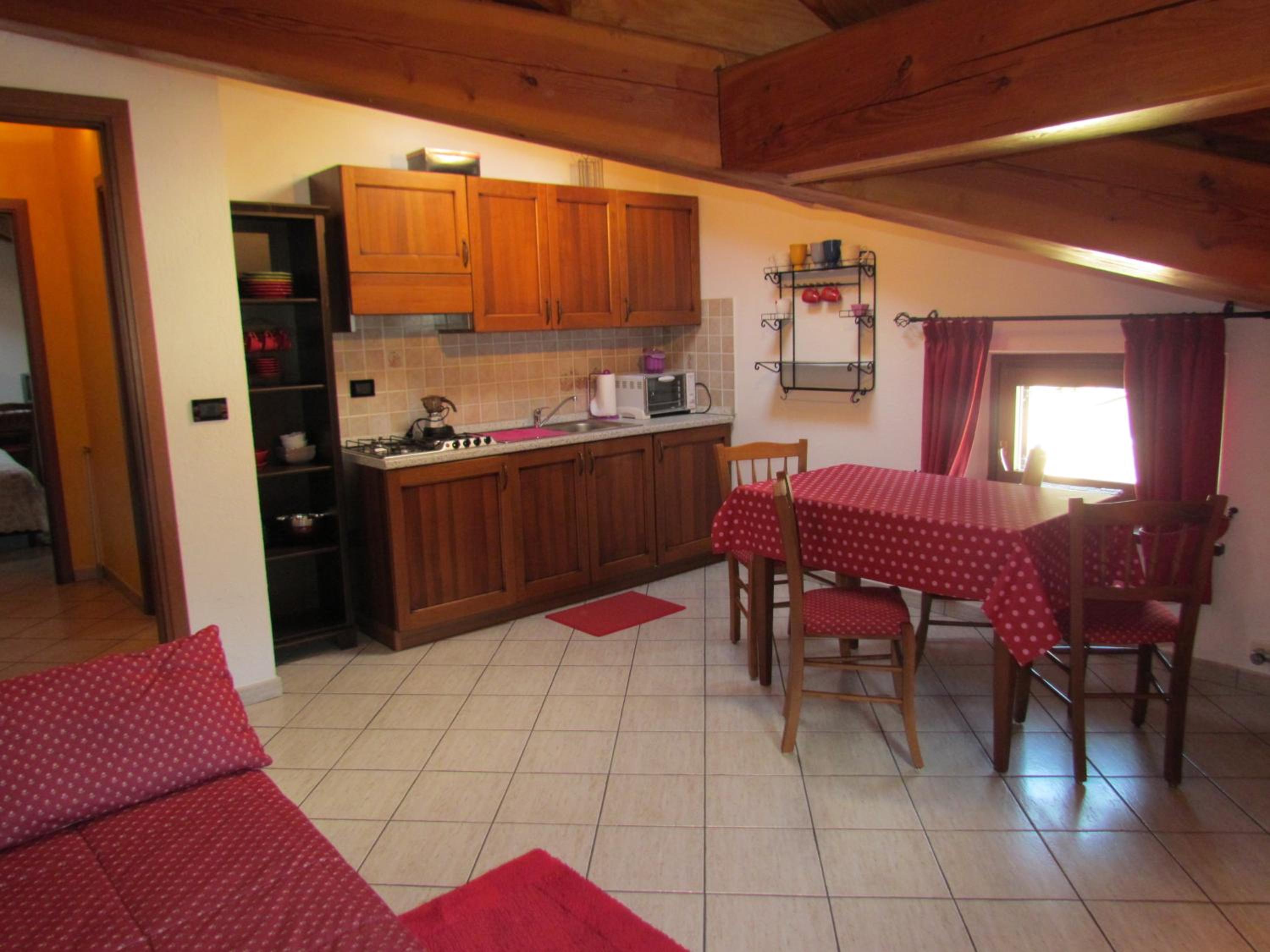 One-Bedroom Apartment - Photo 7