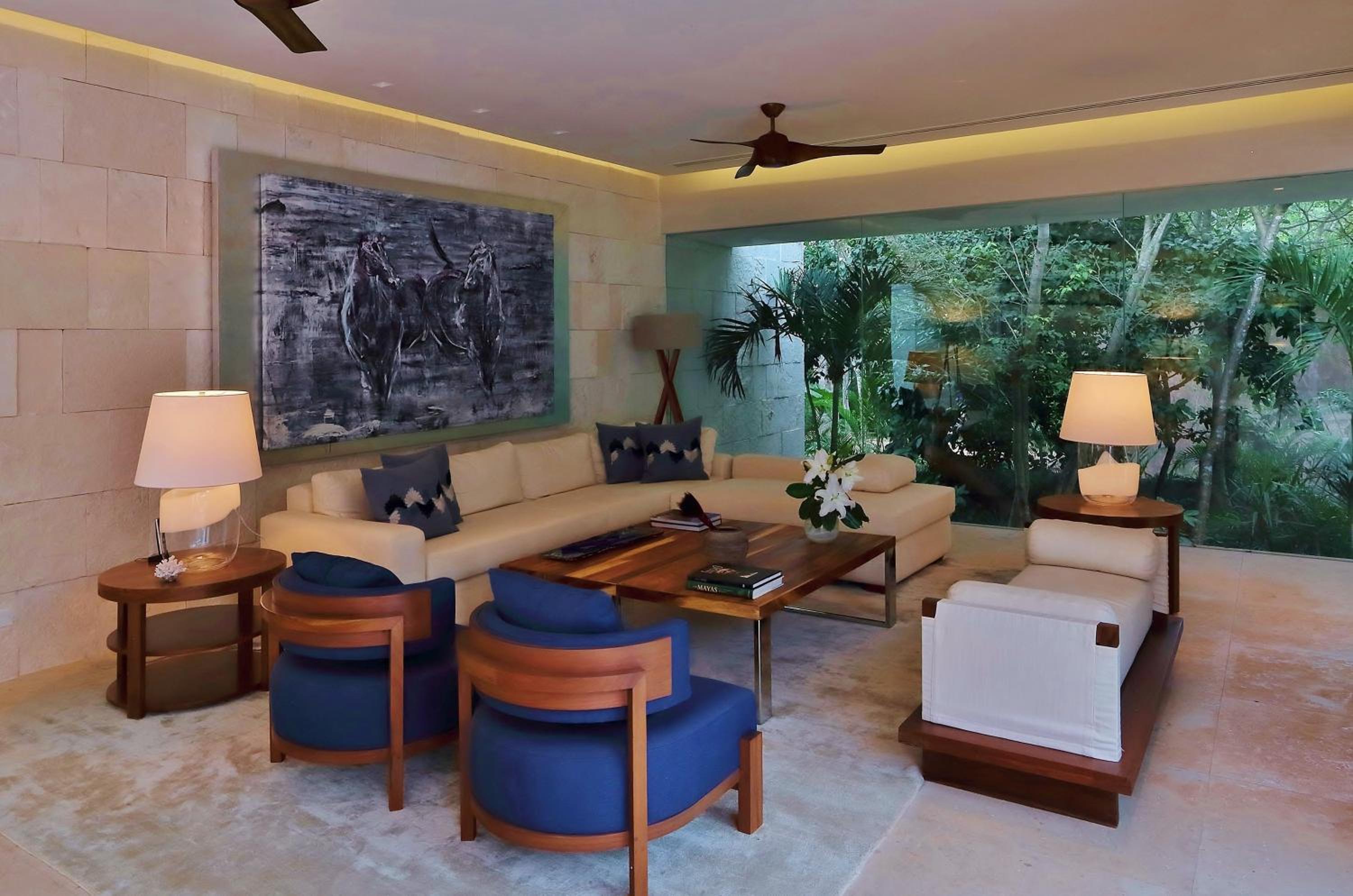 Three-Bedroom Suite - Photo 2