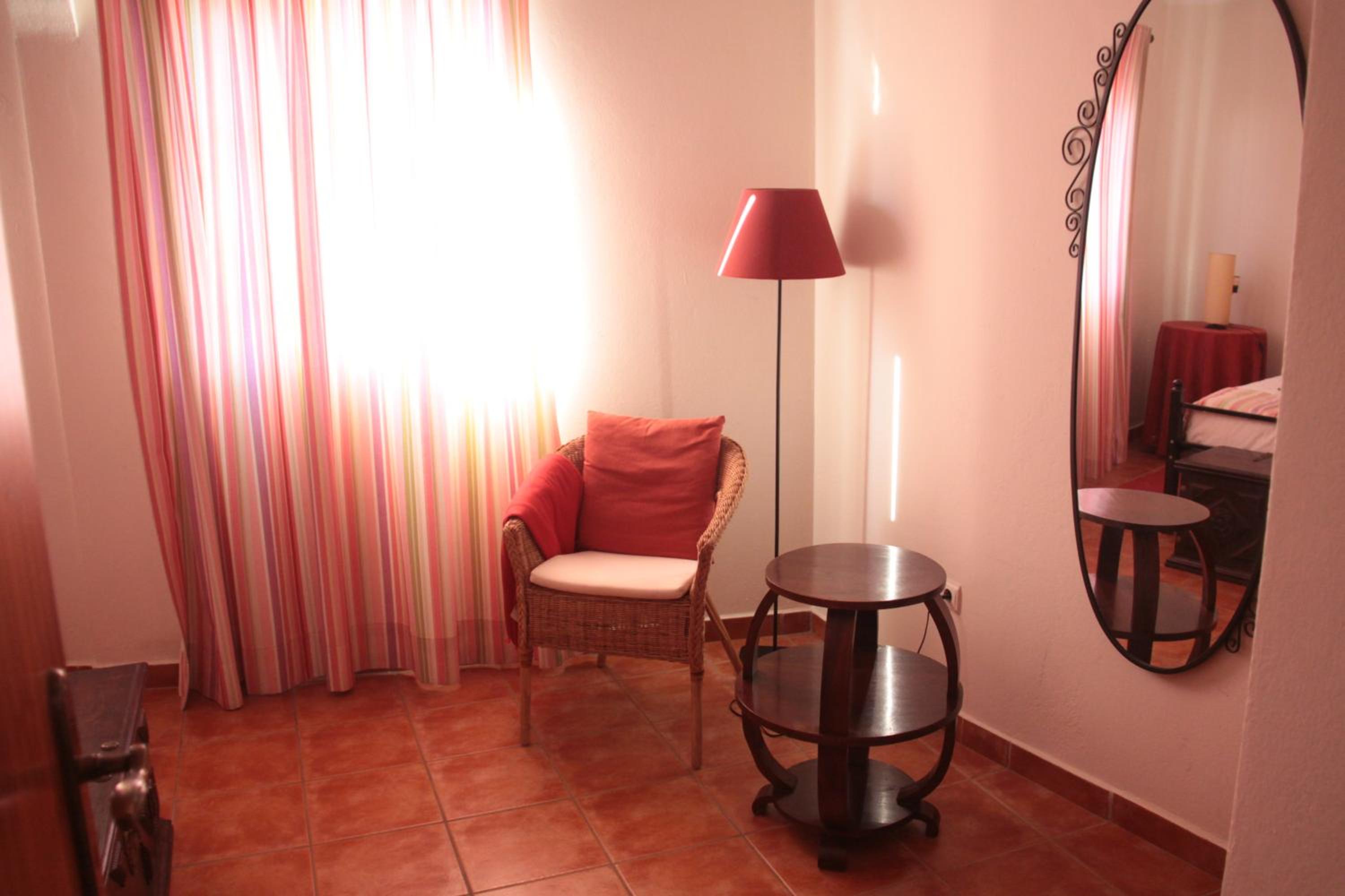 Apartment with Terrace - Photo 1