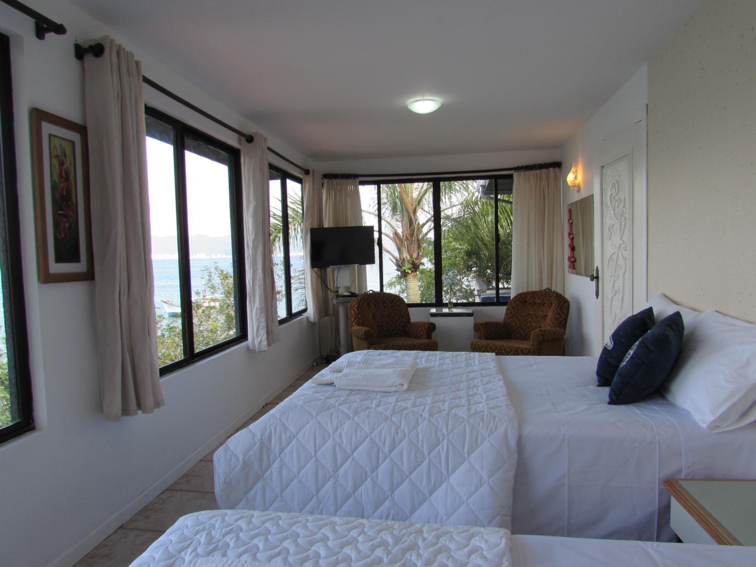 Suite (3 Adults) photo 3