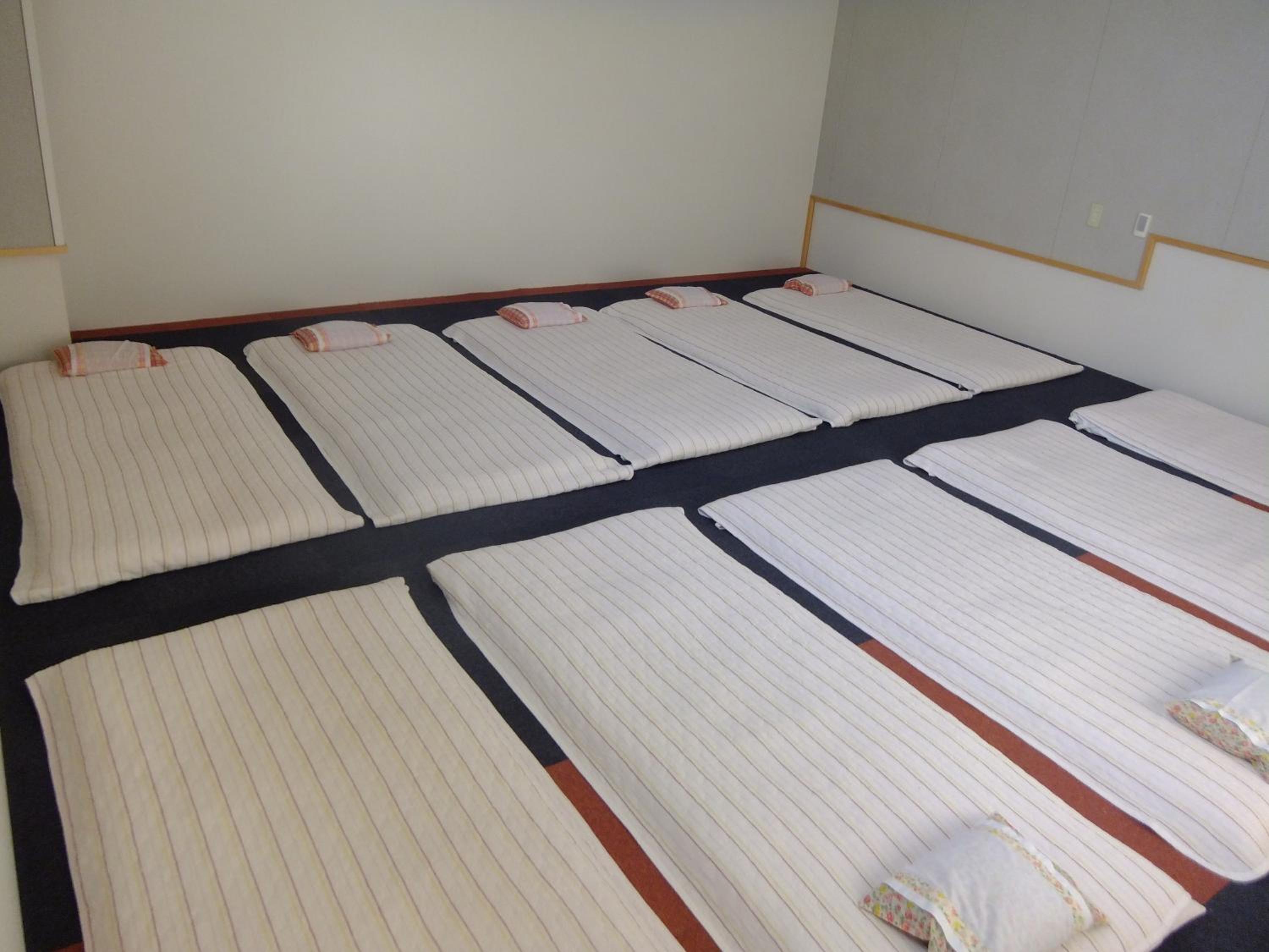 Family Room - Photo 2