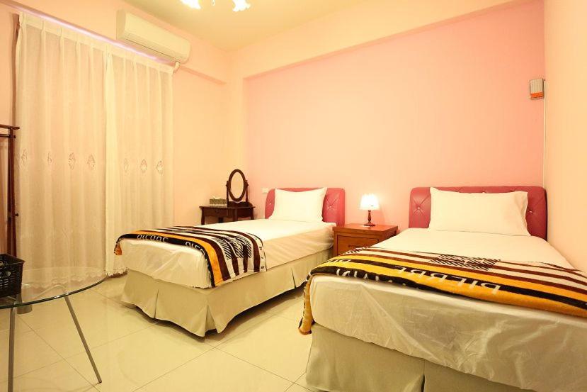Double Room with Private Bathroom photo 2