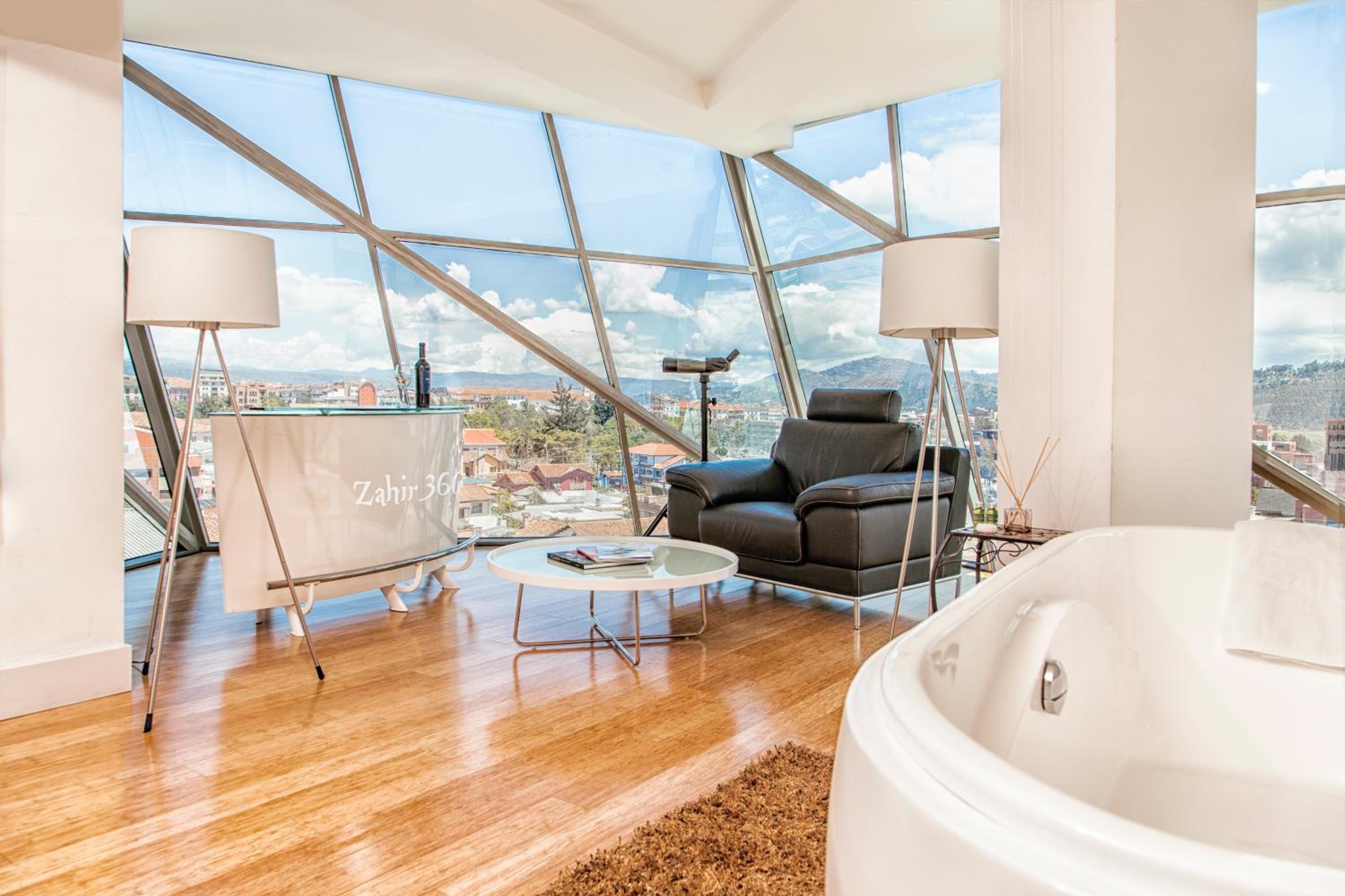 Presidential Suite - Non-Smoking photo 2