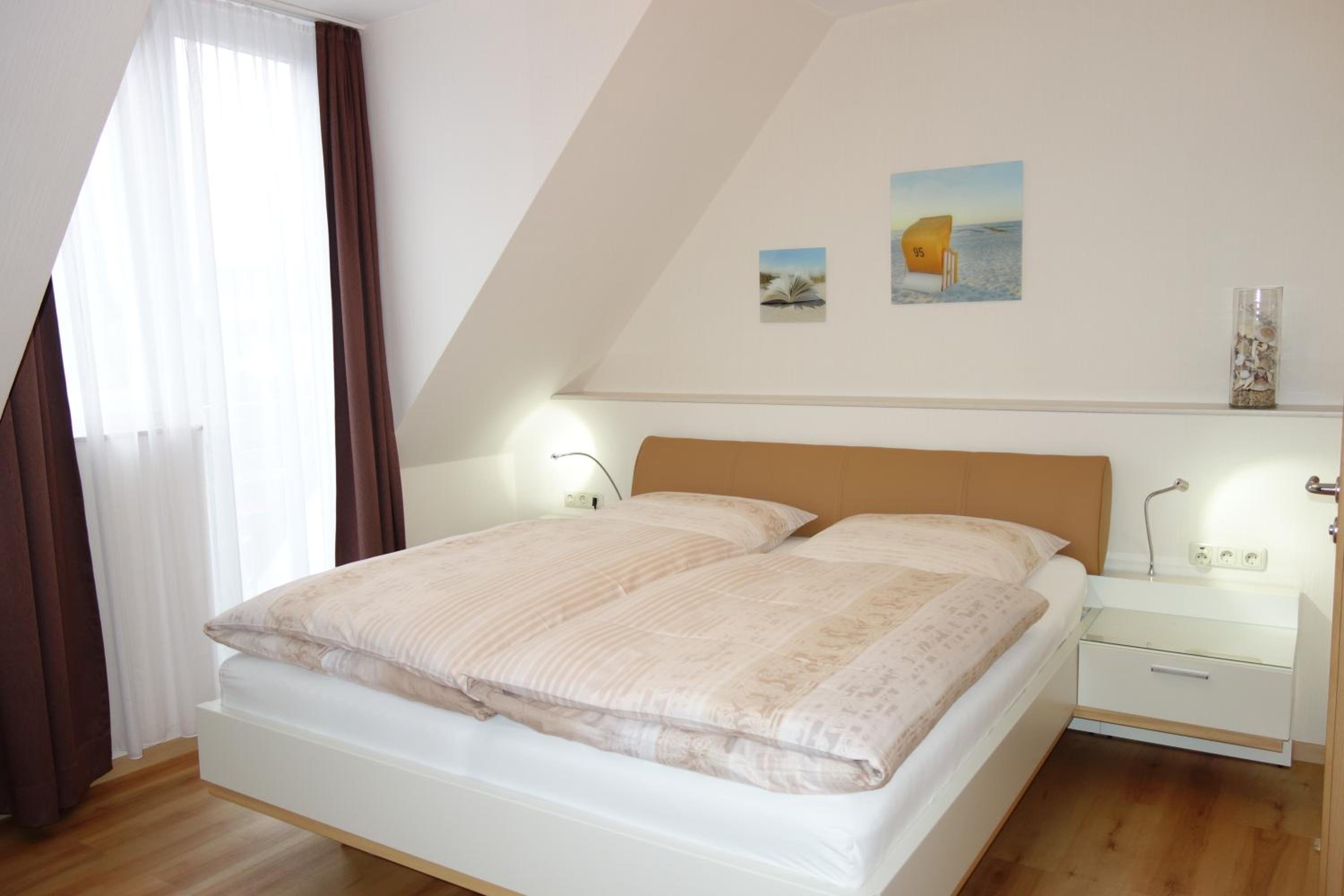 Classic Double Room with Shower
