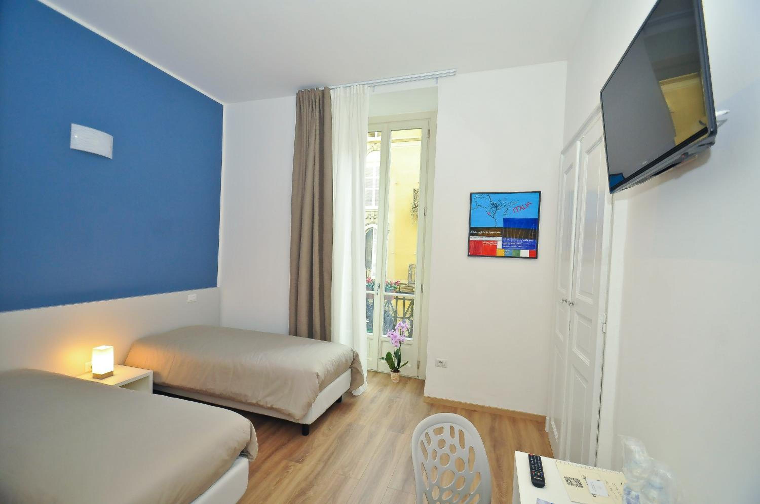 Standard Double or Twin Room photo 2