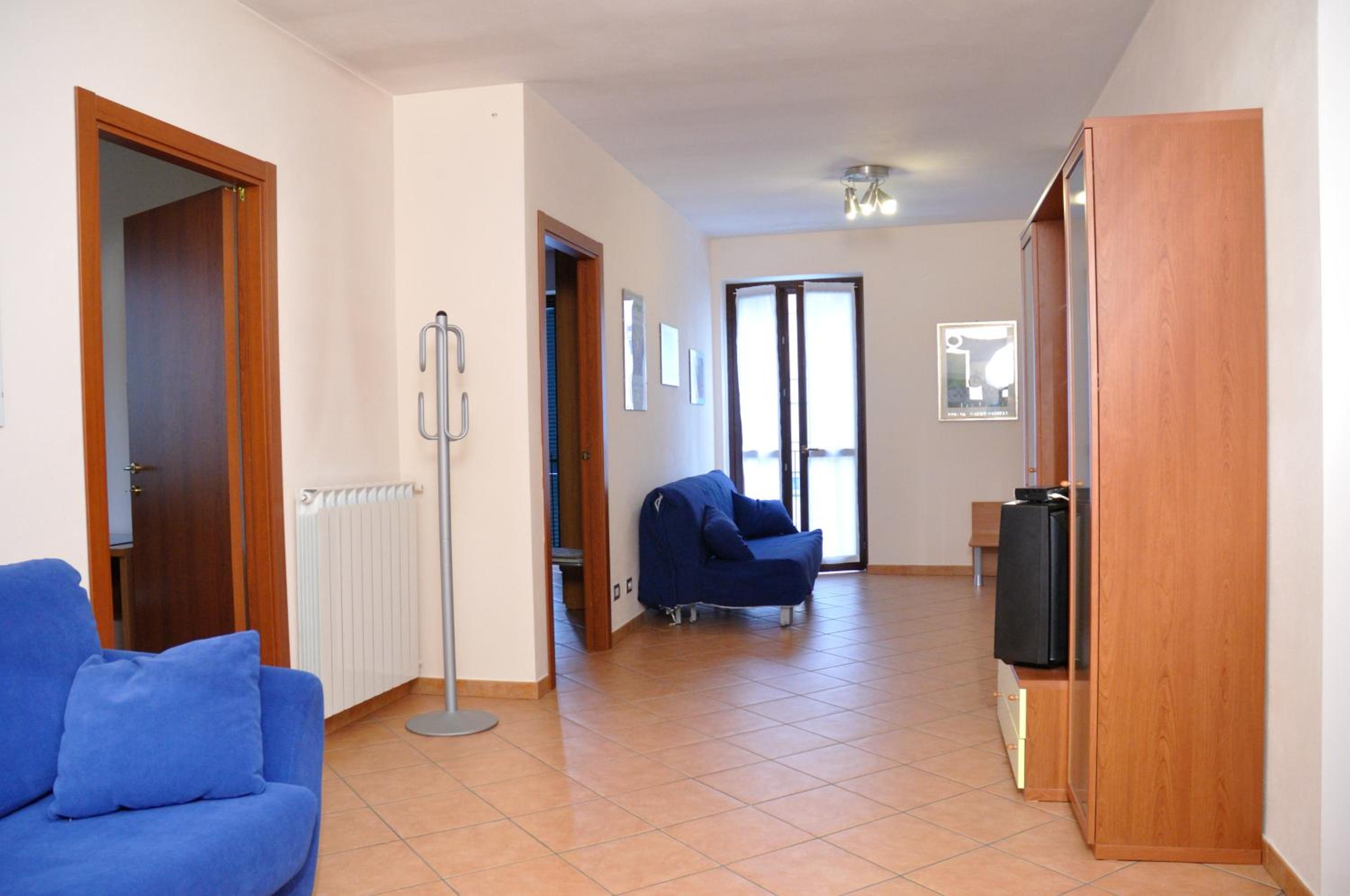 Apartment photo 3