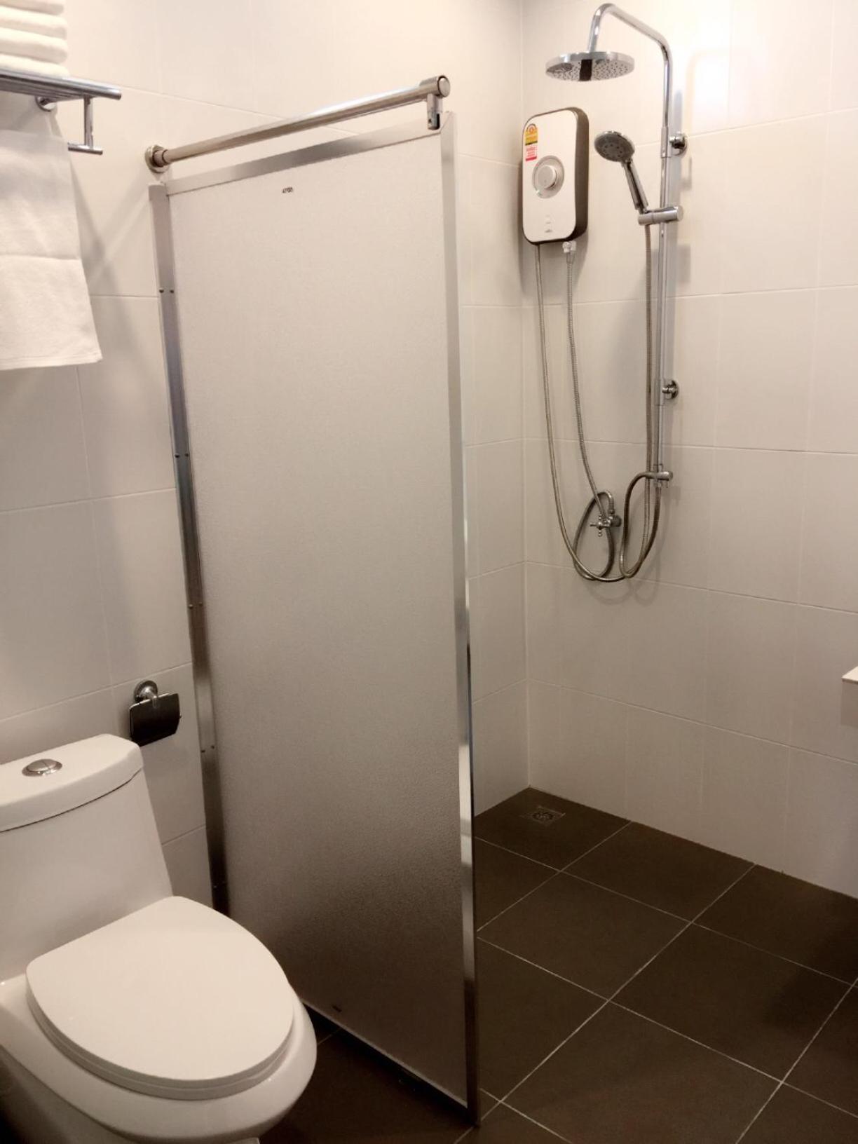 Deluxe Double or Twin Room with Balcony photo 3