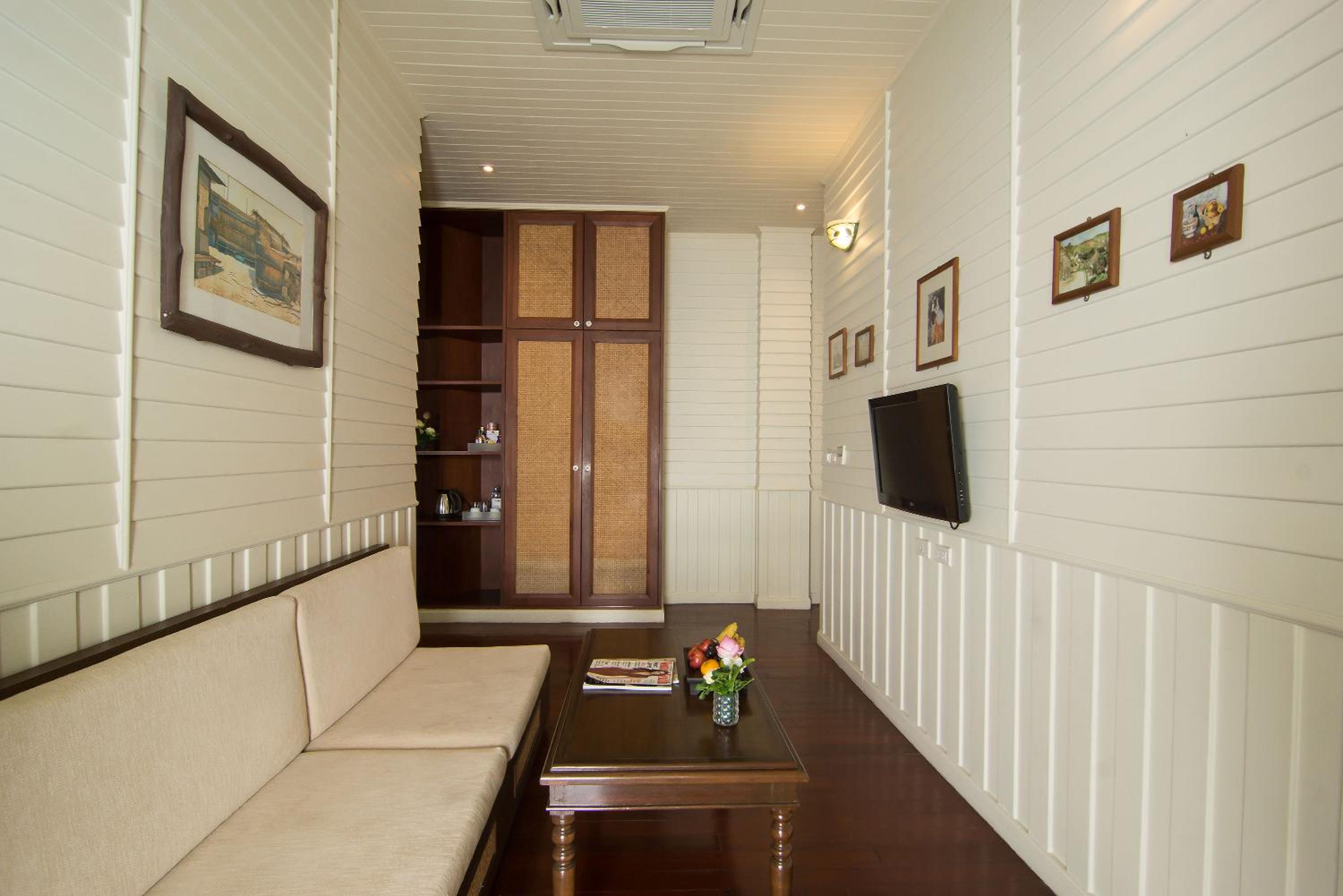 Pool Villa Two Bedrooms - Photo 11