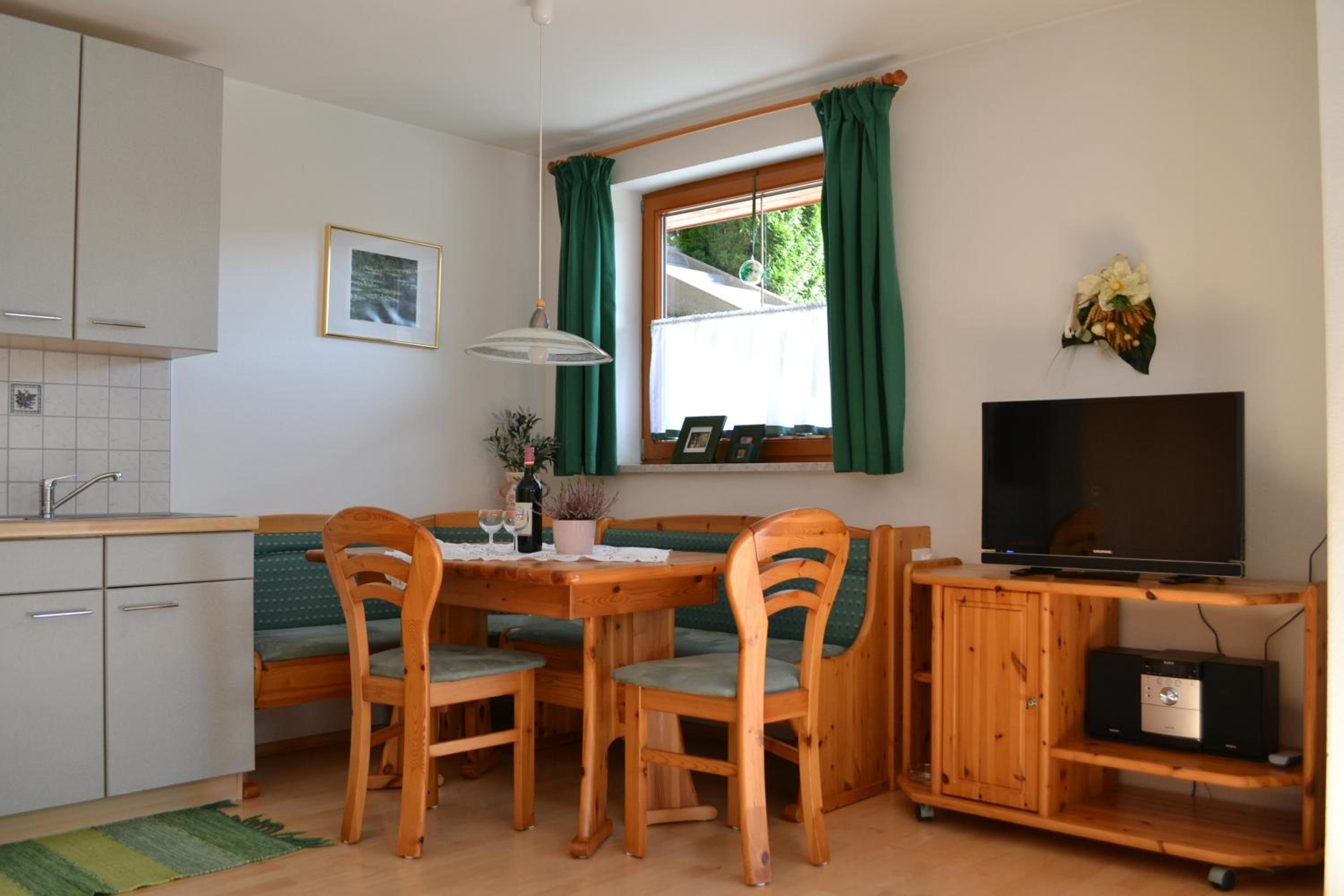 Apartment with Garden View photo 3