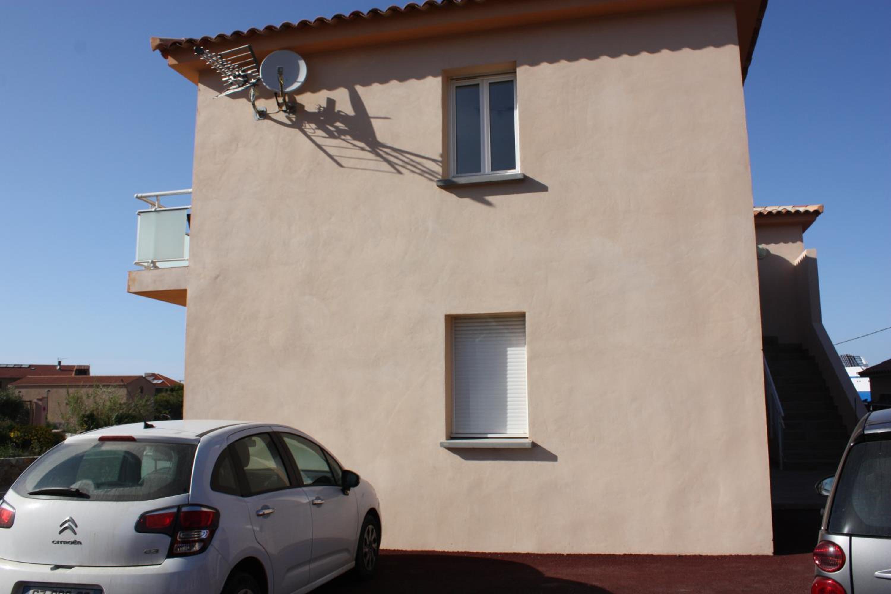 Apartment with Sea View - Photo 15