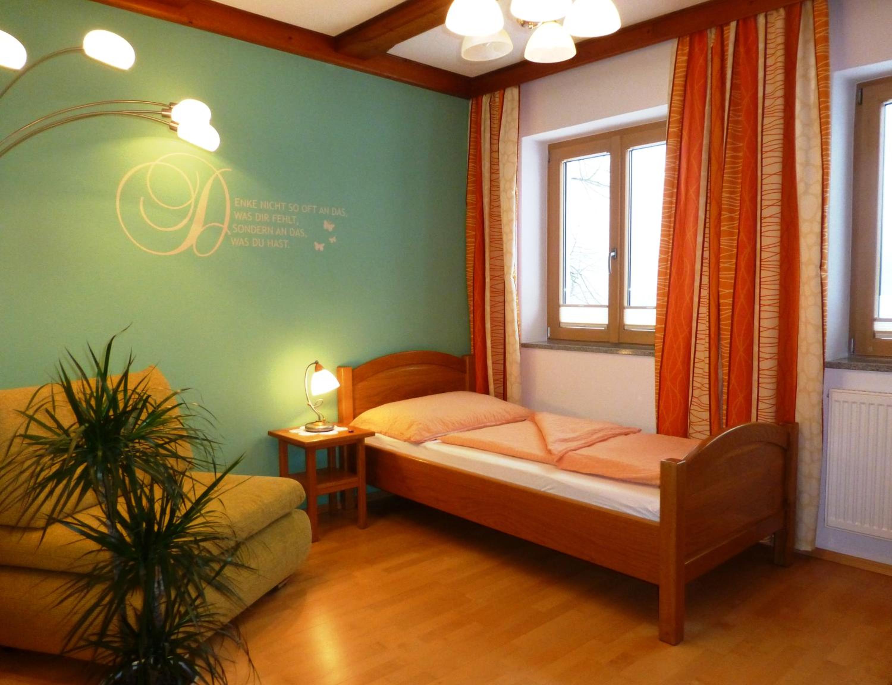 Comfort Single Room