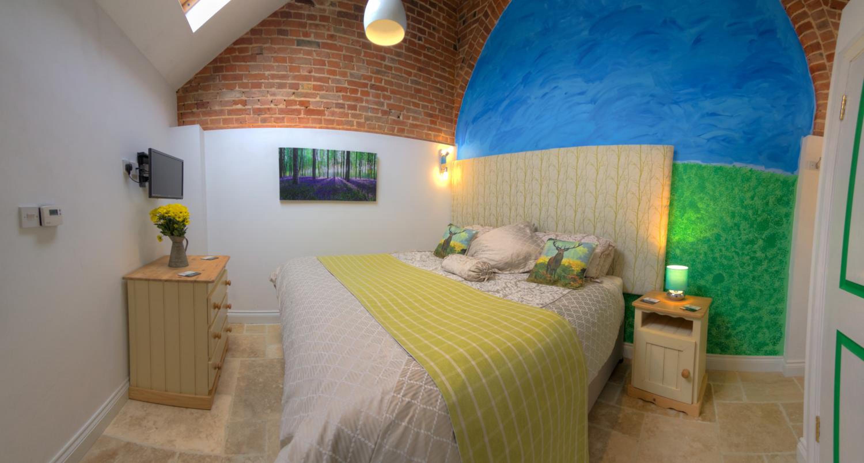 Double or Twin Room with Shower