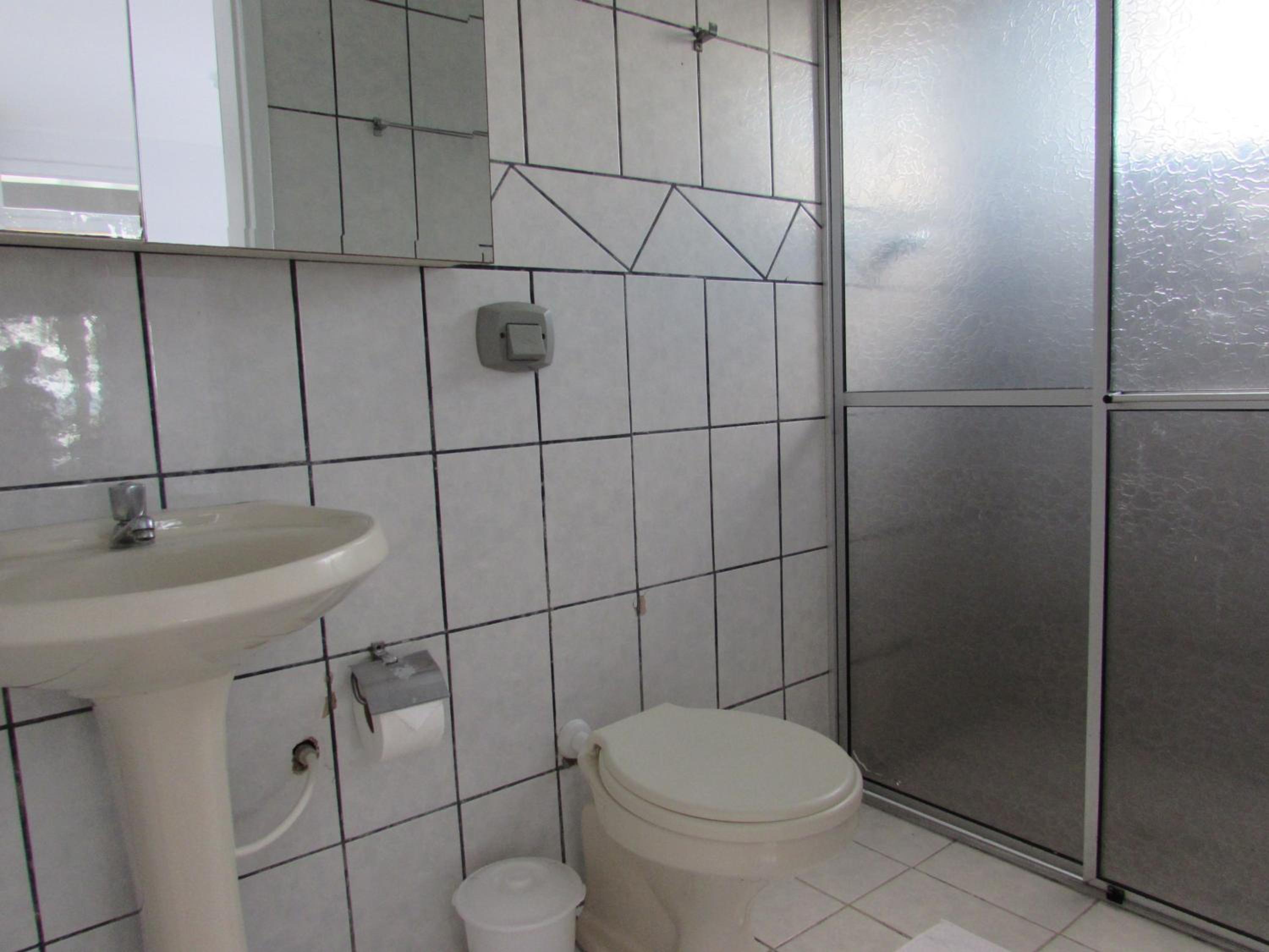 Suite (4 Adults) photo 2