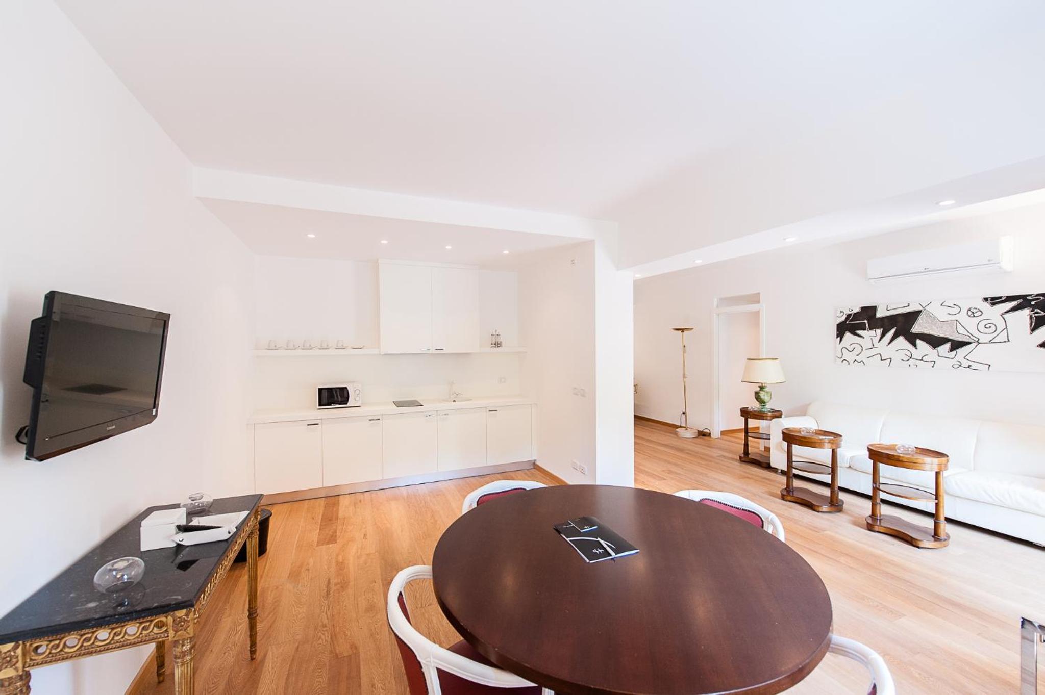 Three-Bedroom Apartment - Via Luigi Bozzo 33