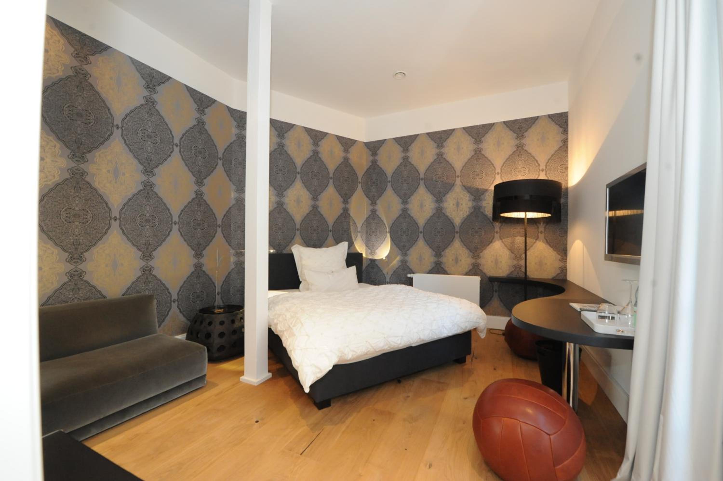 Double Room - Photo 7
