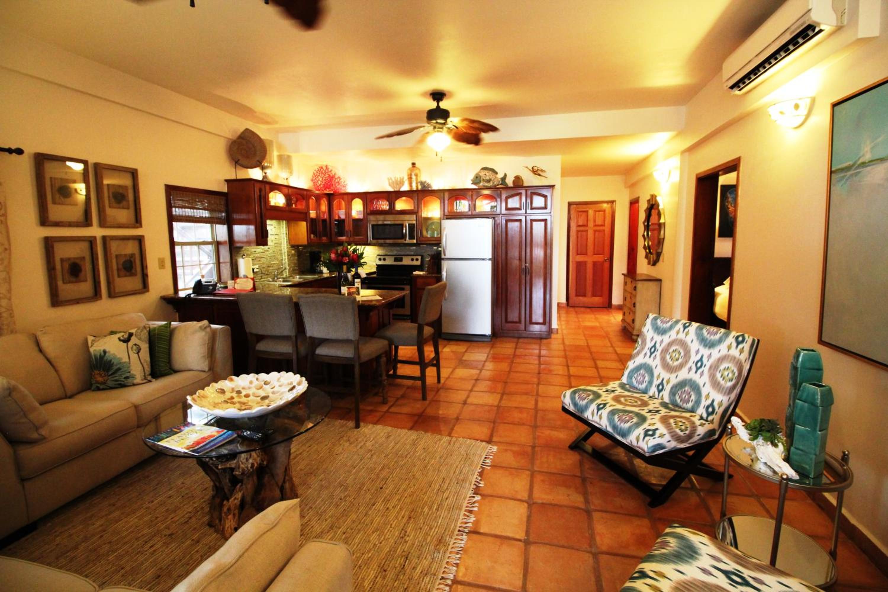 Luxury One-Bedroom Villa with Partial Sea View