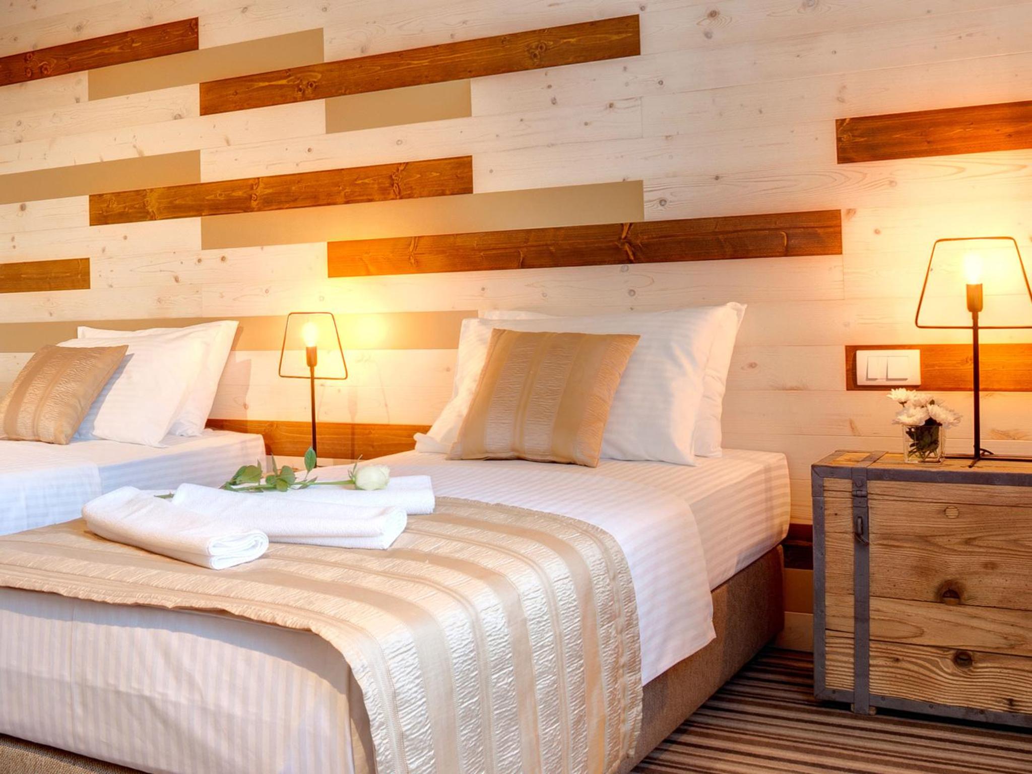 Economy Double or Twin Room with Free Parking - Photo 2