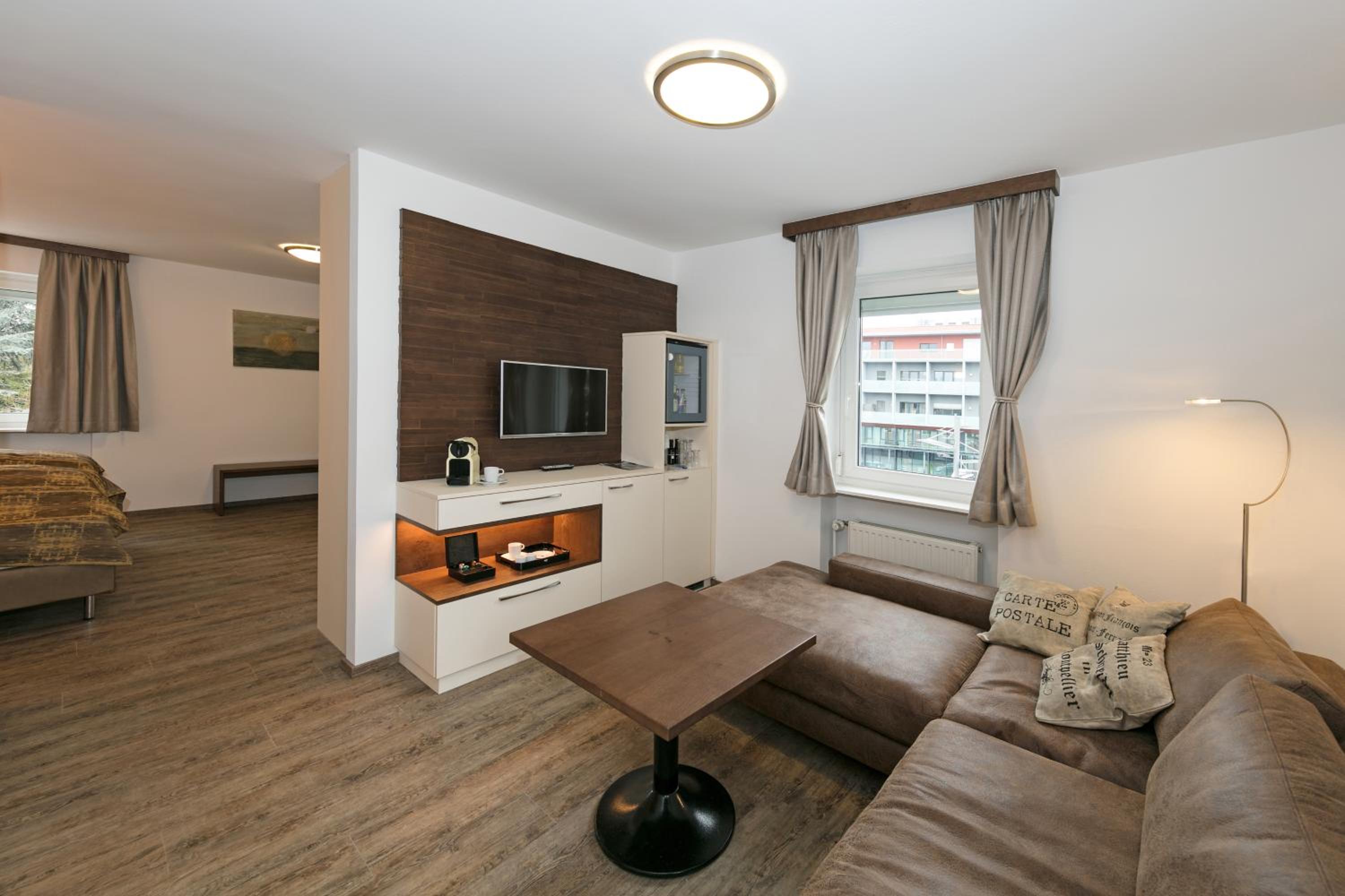 Business Suite