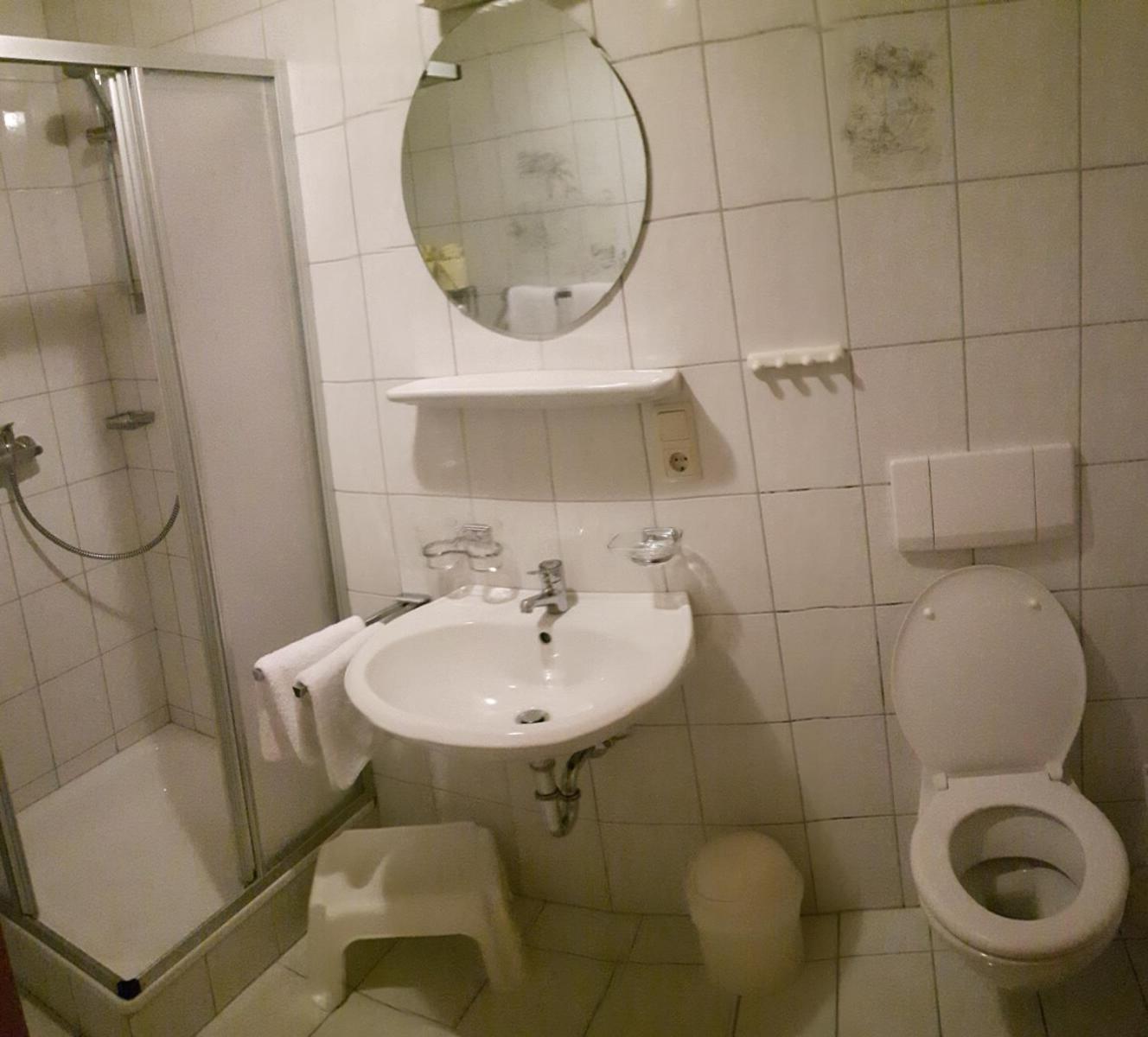 Apartment with Balcony photo 3