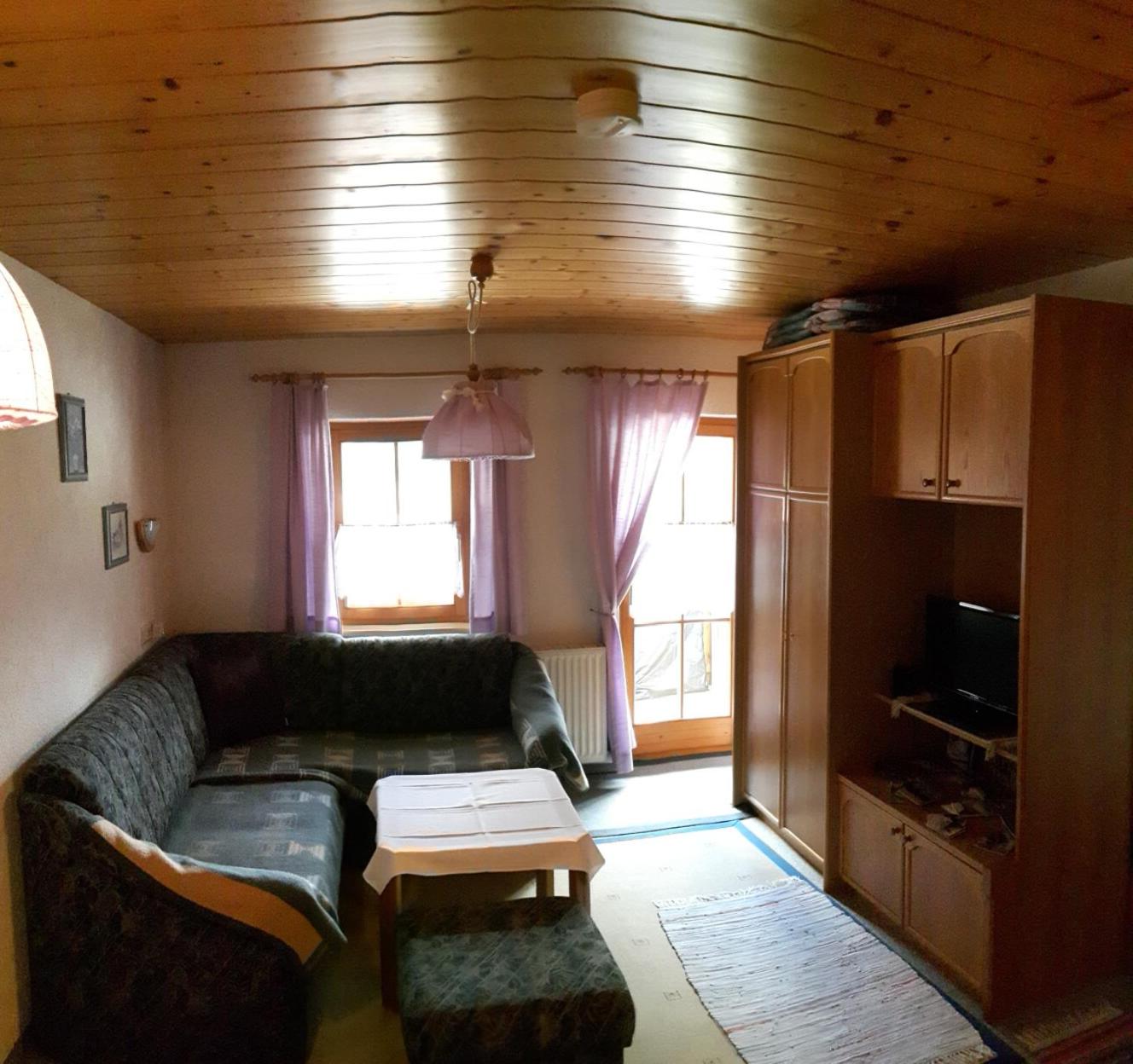 Apartment with Balcony photo 1