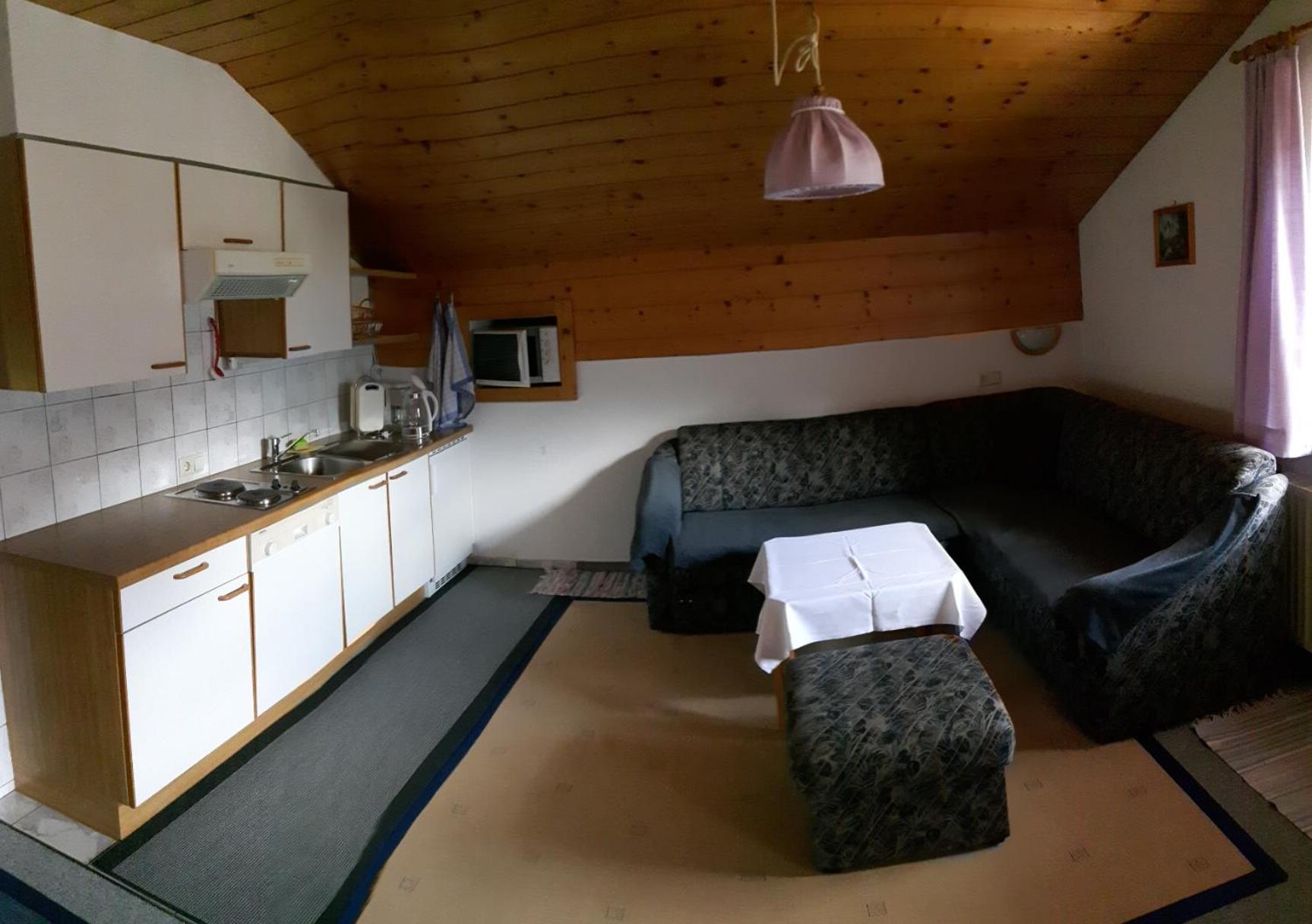 Apartment with Balcony photo 2