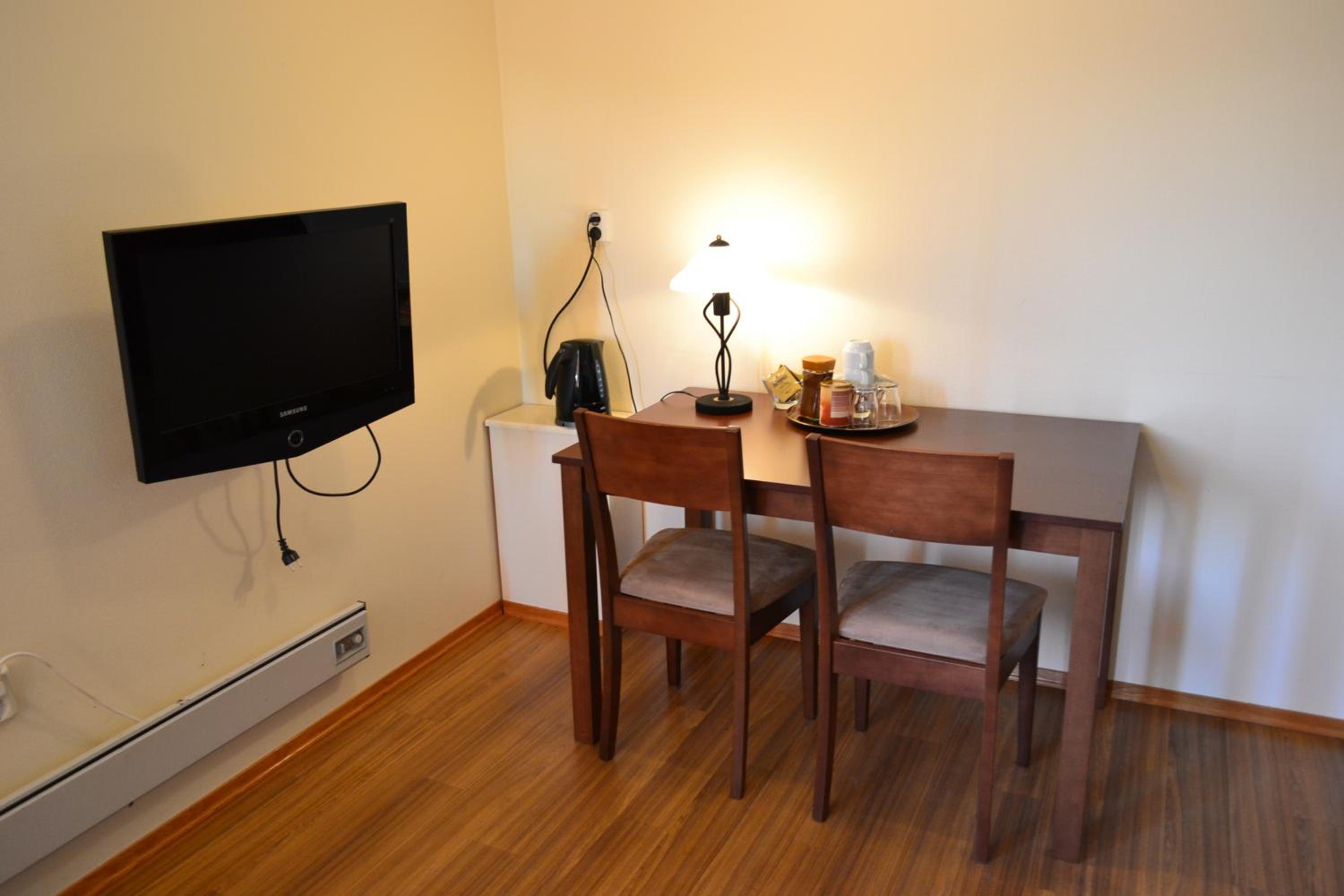 Standard Double Room - Photo 4