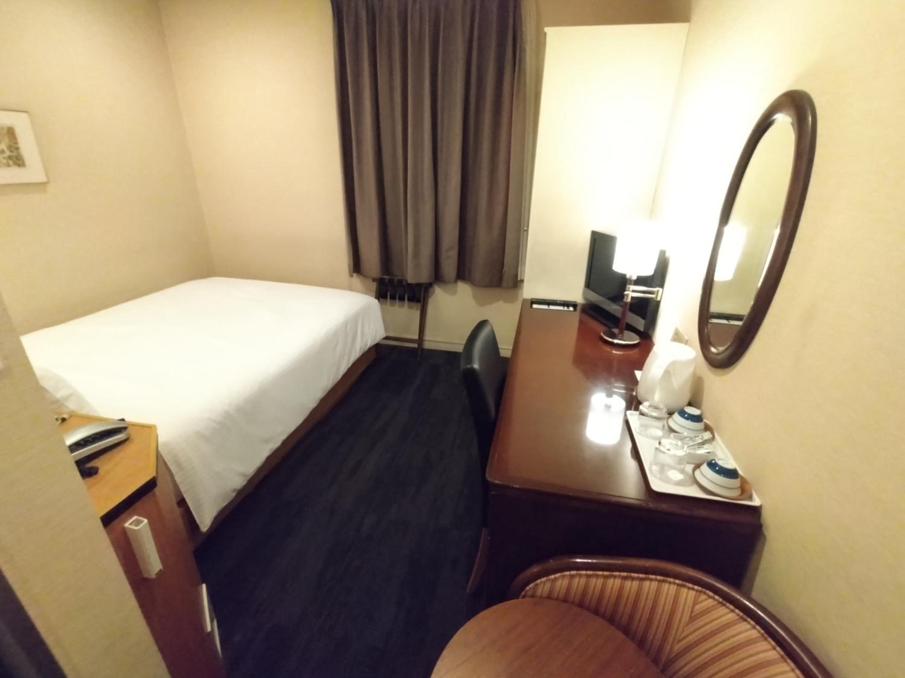 Double Room B - Non-Smoking photo 2